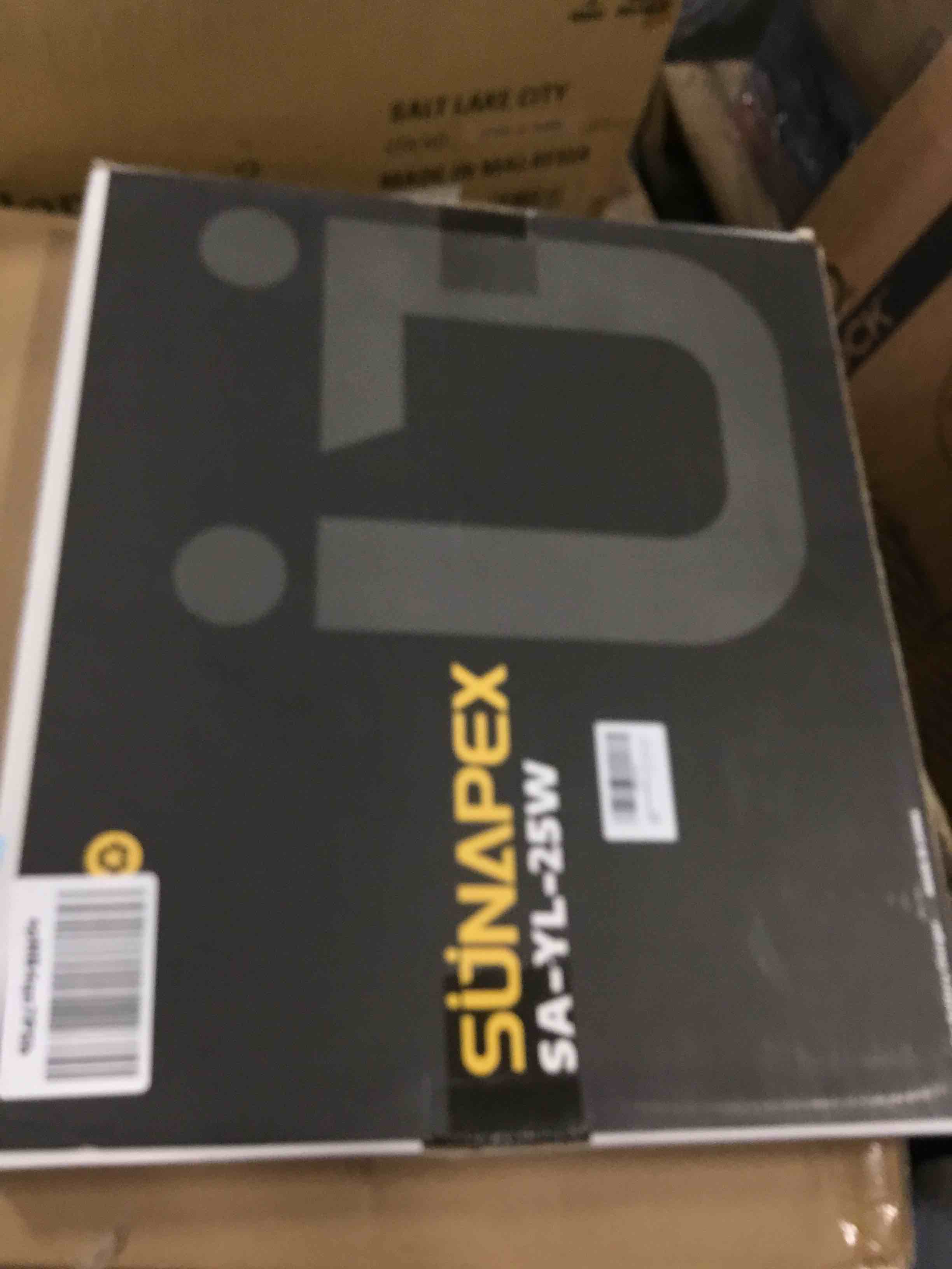 https://s3.amazonaws.com/lotting-images-prod/bidfta/GRN6573679_1715182767767.jpeg