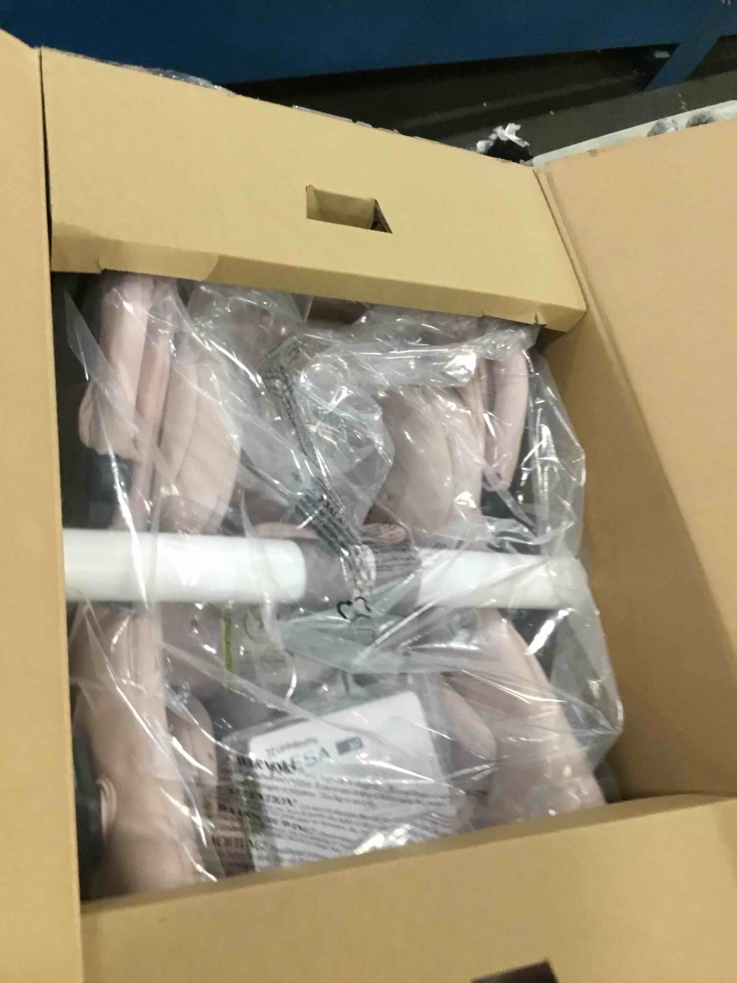 https://s3.amazonaws.com/lotting-images-prod/bidfta/GRN6574016_1715342340120.jpeg