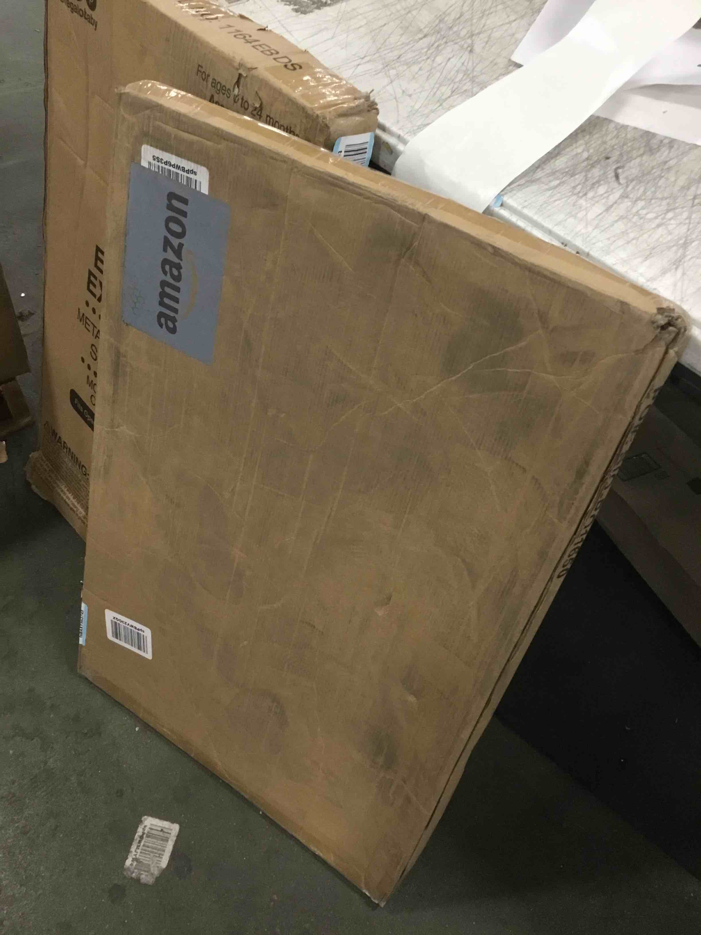 https://s3.amazonaws.com/lotting-images-prod/bidfta/GRN6575238_1715260153661.jpeg