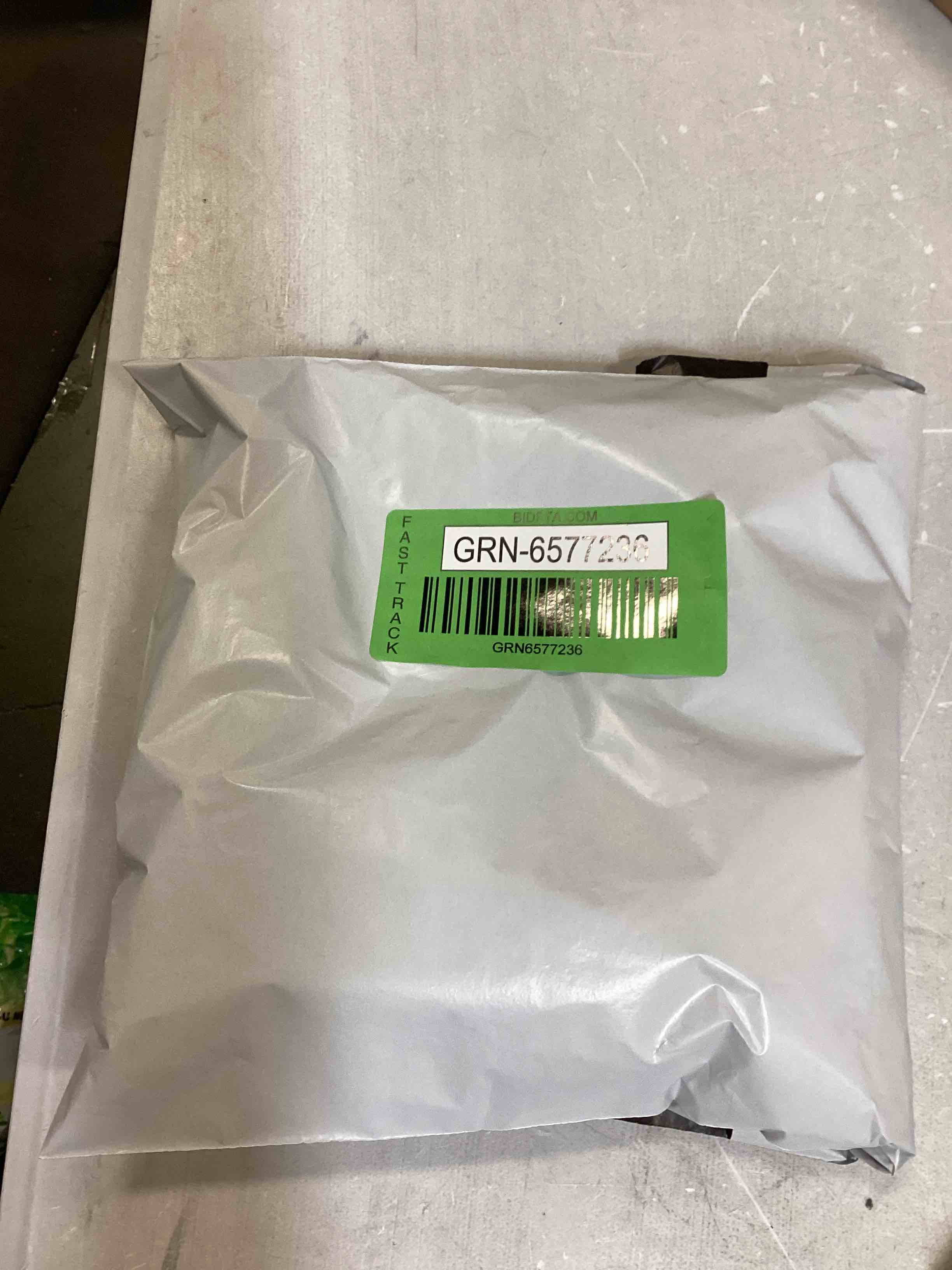 https://s3.amazonaws.com/lotting-images-prod/bidfta/GRN6577236_1715369099497.jpeg