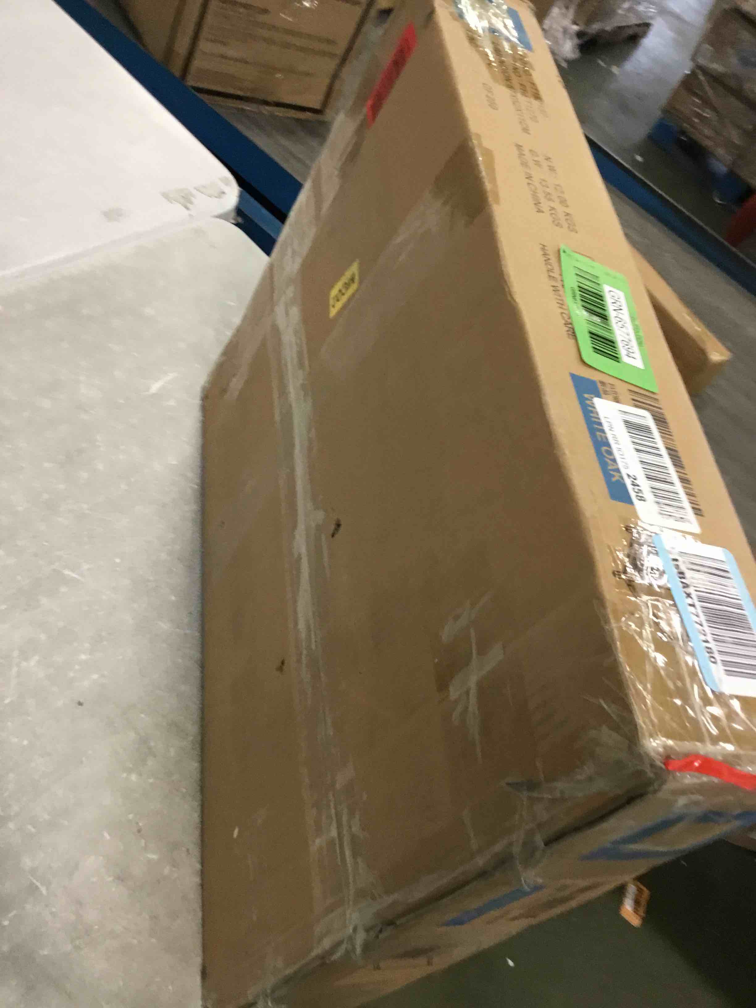 https://s3.amazonaws.com/lotting-images-prod/bidfta/GRN6577694_1715786370537.jpeg