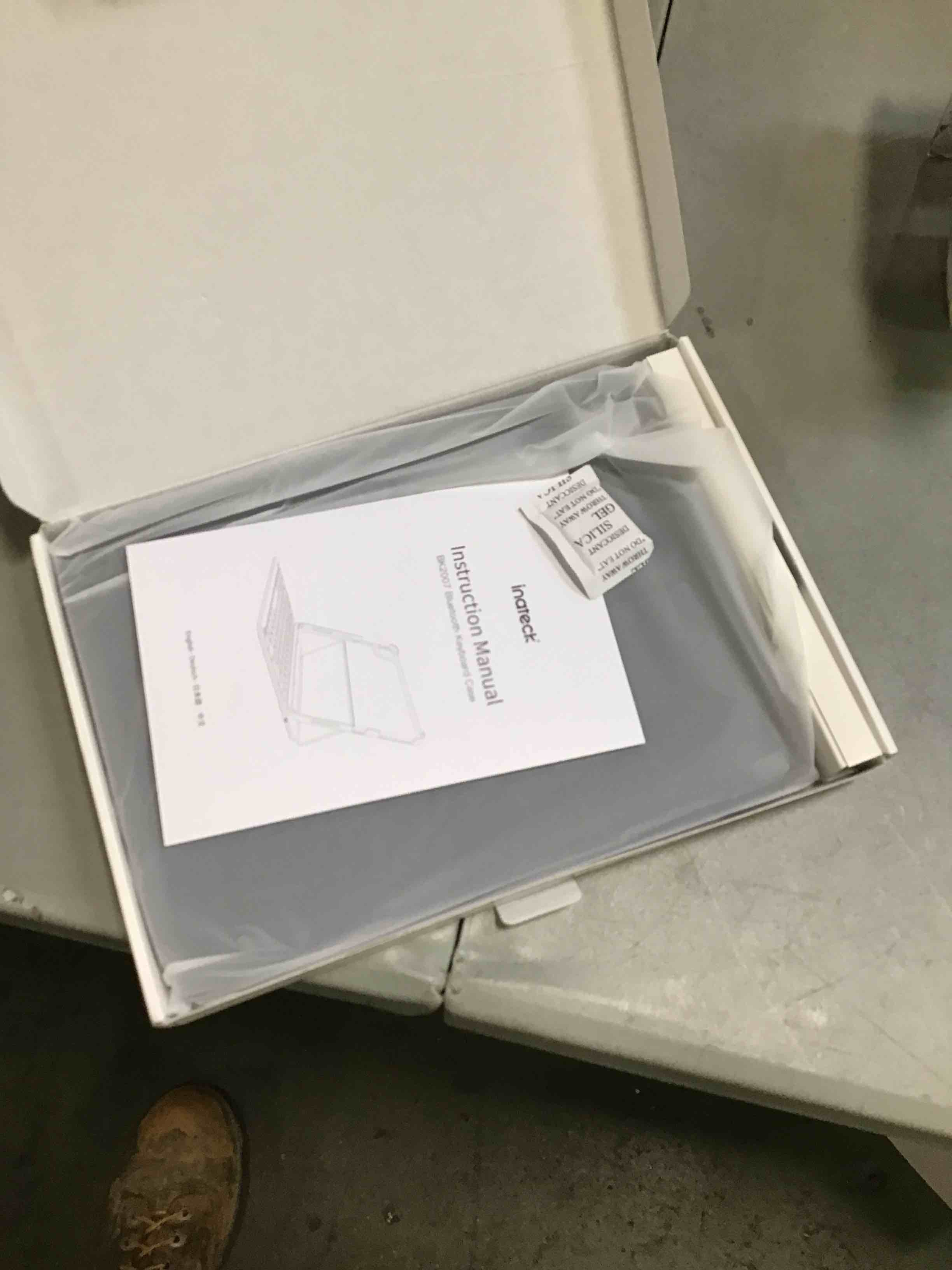 https://s3.amazonaws.com/lotting-images-prod/bidfta/GRN6579286_1715966748968.jpeg
