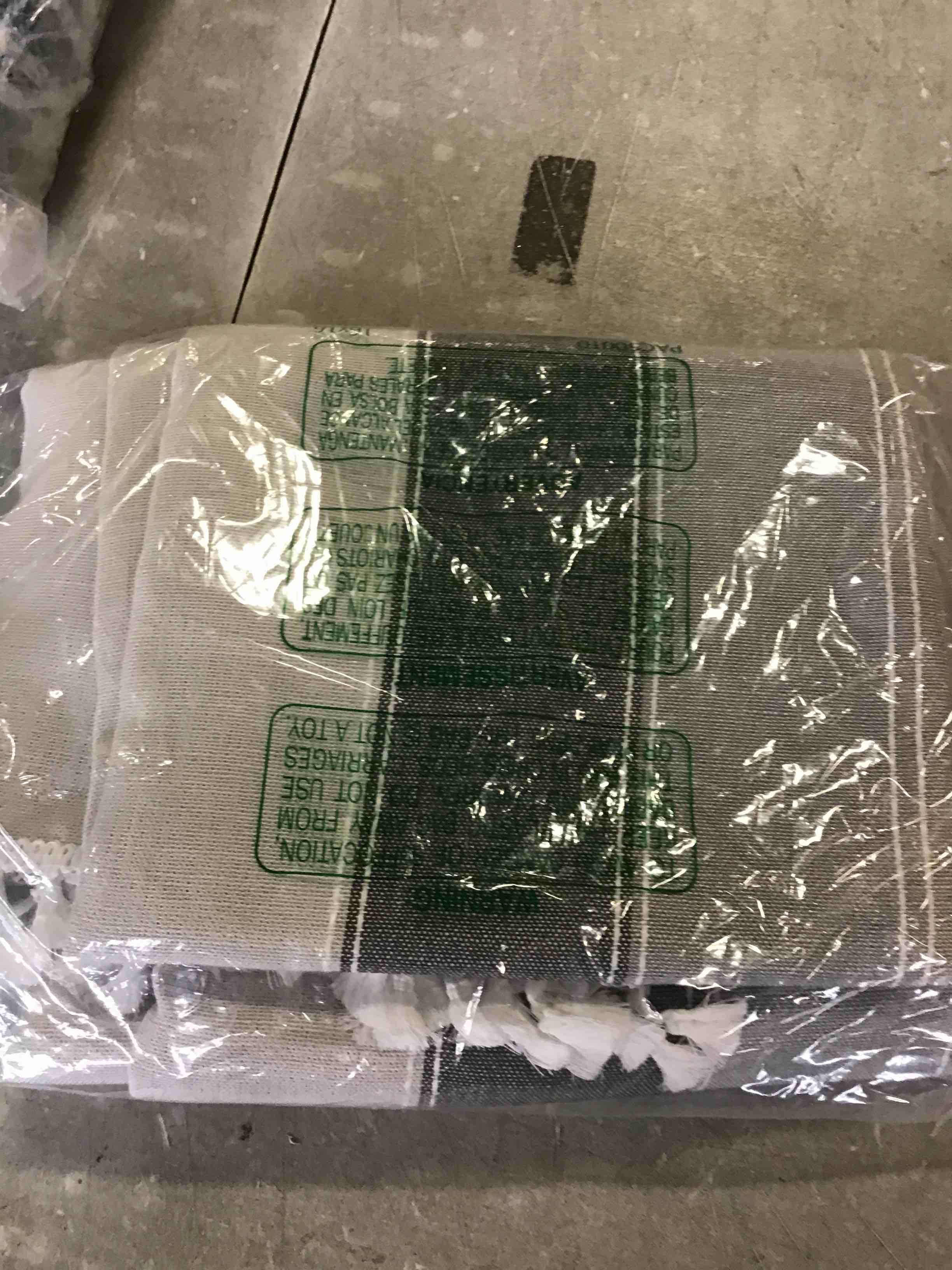 https://s3.amazonaws.com/lotting-images-prod/bidfta/GRN6581085_1715092042036.jpeg