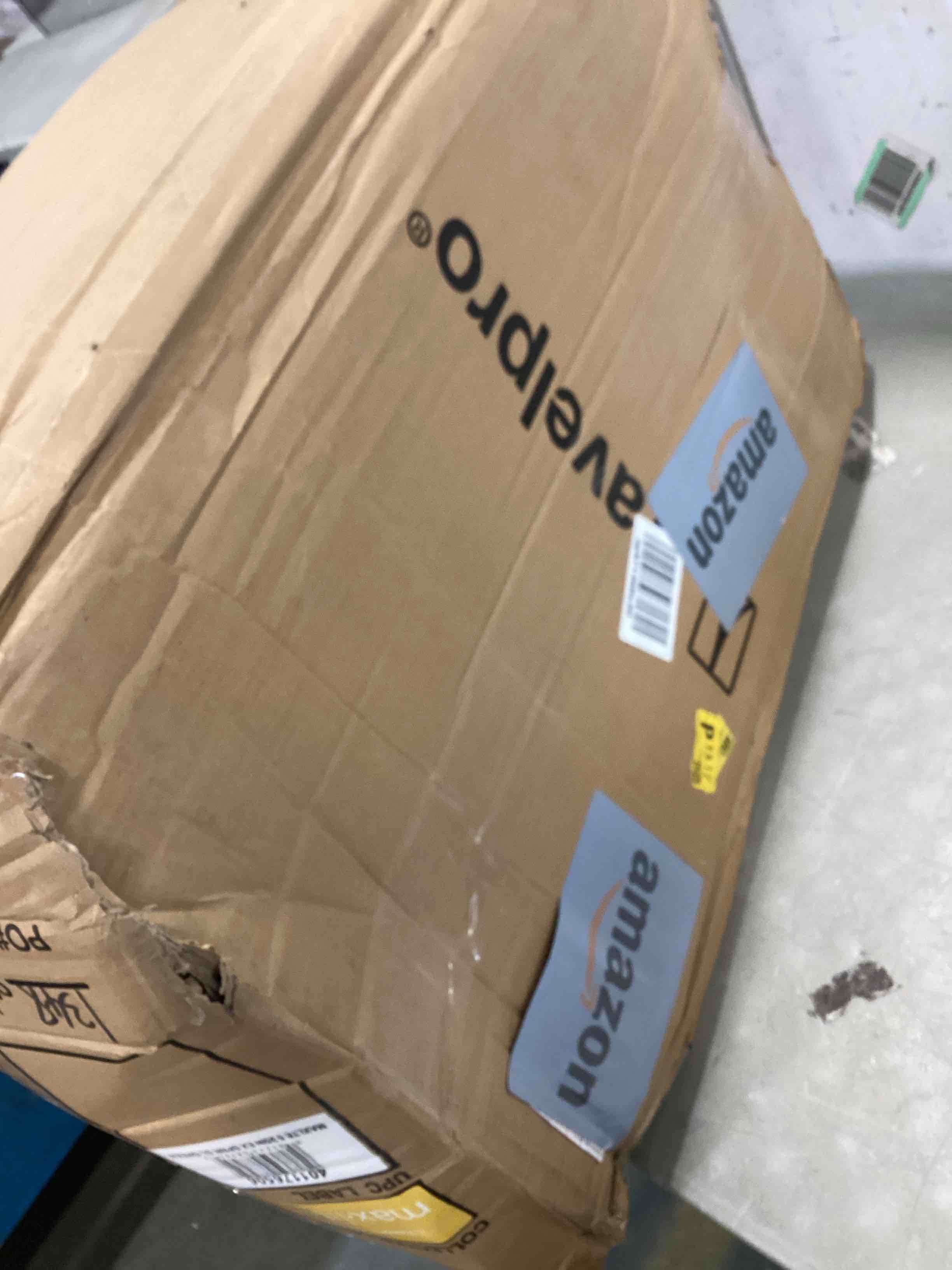 https://s3.amazonaws.com/lotting-images-prod/bidfta/GRN6582593_1715436502842.jpeg