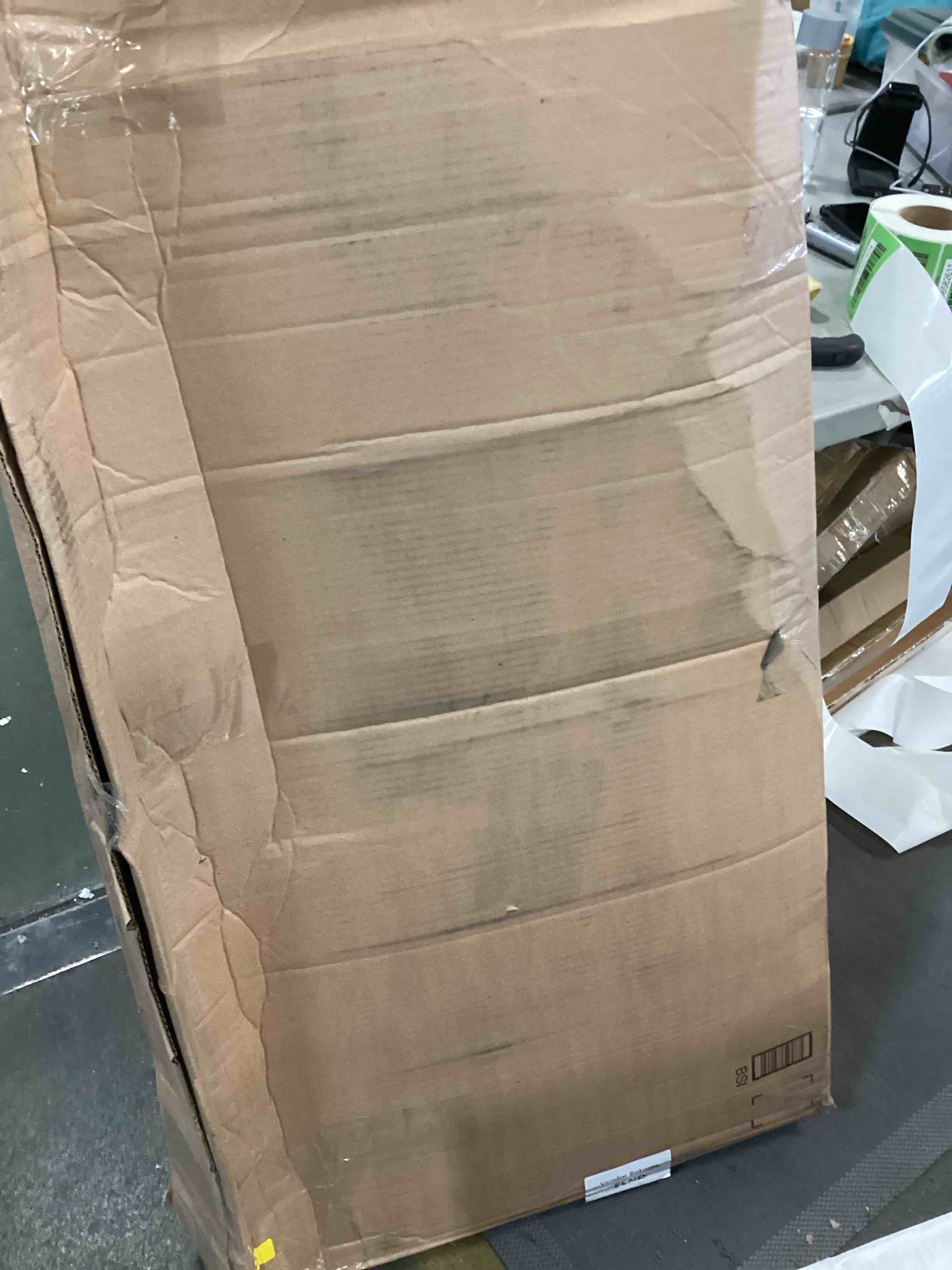 https://s3.amazonaws.com/lotting-images-prod/bidfta/GRN6582601_1715437577344.jpeg