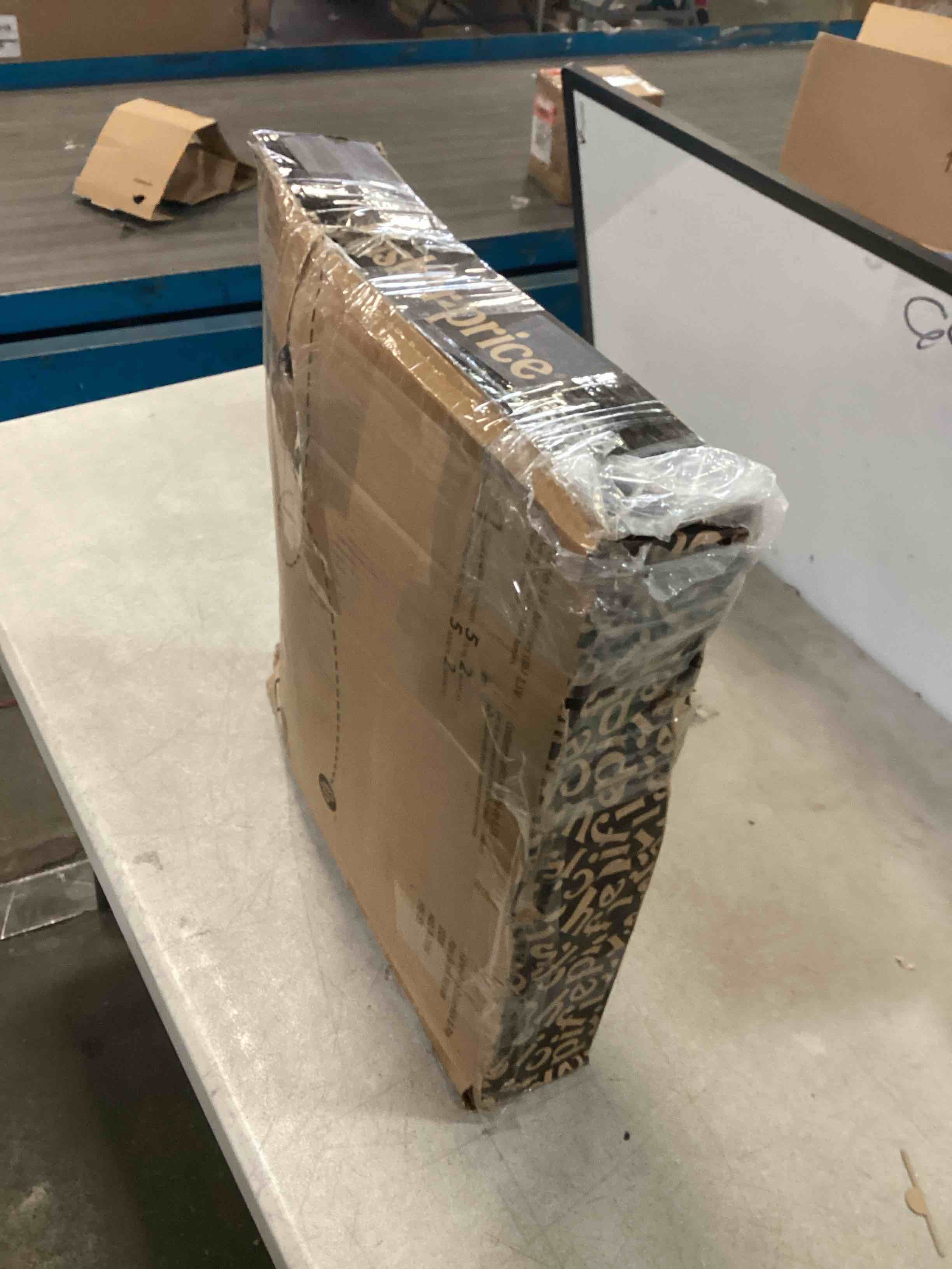 https://s3.amazonaws.com/lotting-images-prod/bidfta/GRN6586243_1716229920695.jpeg