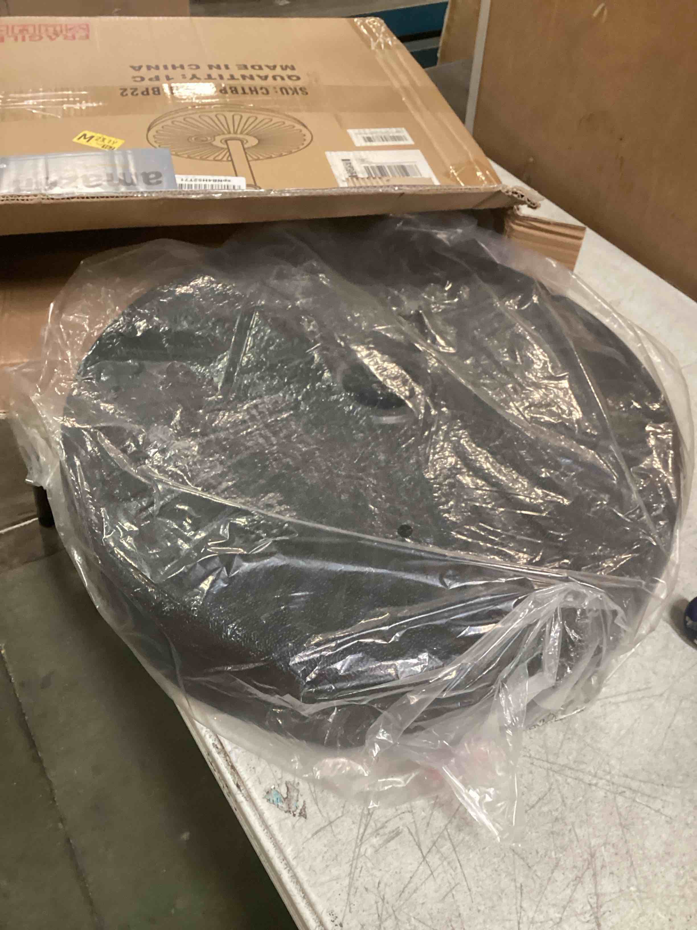 https://s3.amazonaws.com/lotting-images-prod/bidfta/GRN6586358_1716302046471.jpeg