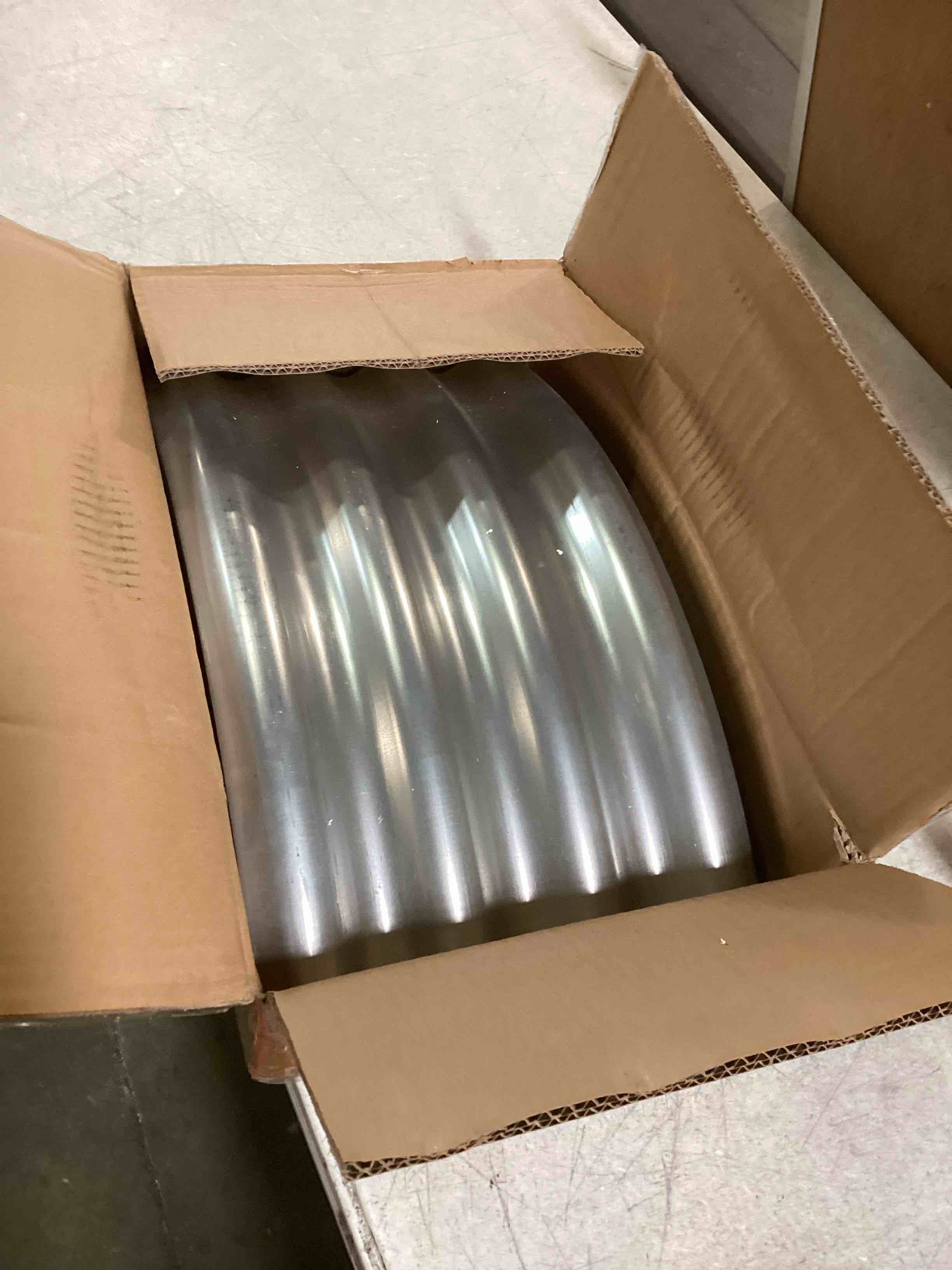 https://s3.amazonaws.com/lotting-images-prod/bidfta/GRN6586442_1716314329857.jpeg