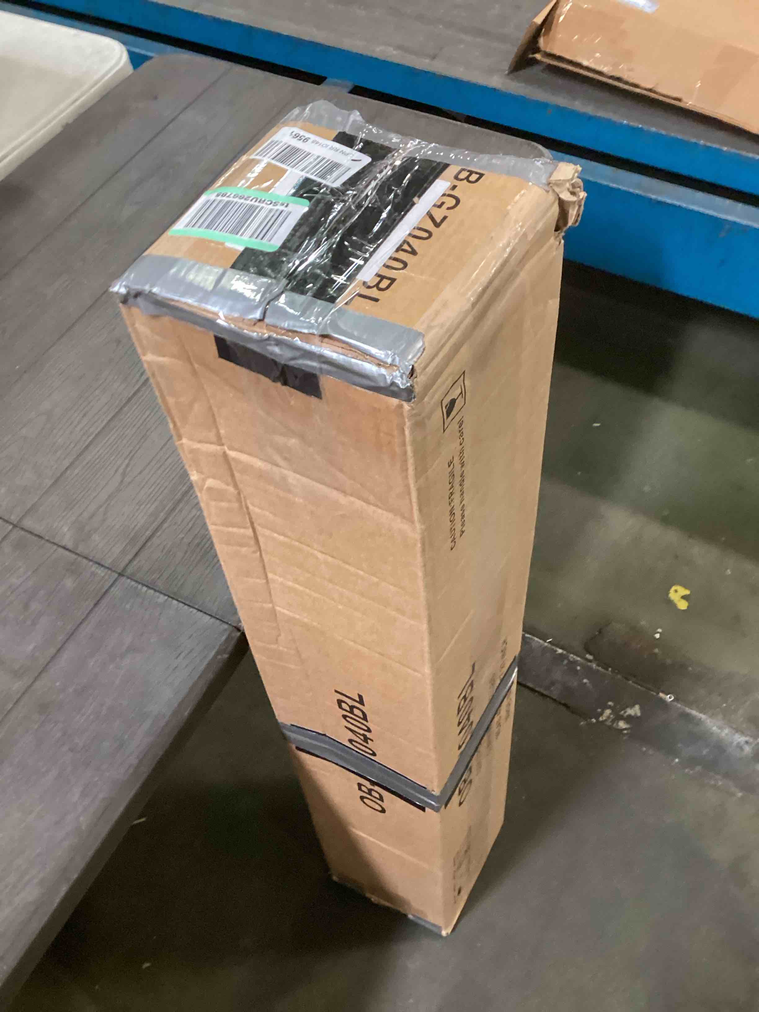 https://s3.amazonaws.com/lotting-images-prod/bidfta/GRN6586644_1716401215138.jpeg