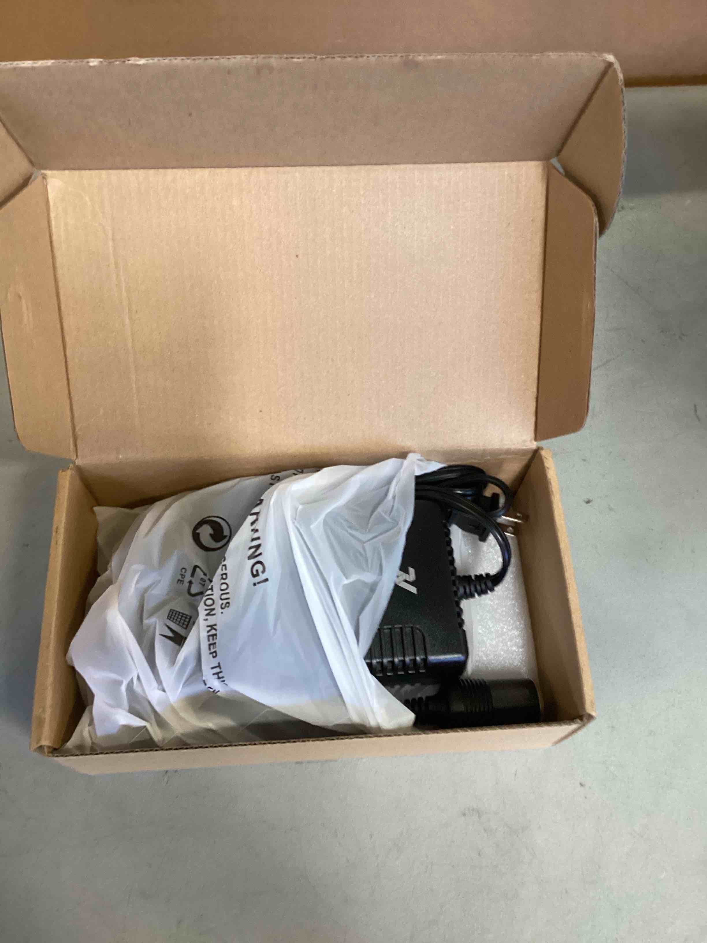 https://s3.amazonaws.com/lotting-images-prod/bidfta/GRN6587076_1715181057436.jpeg