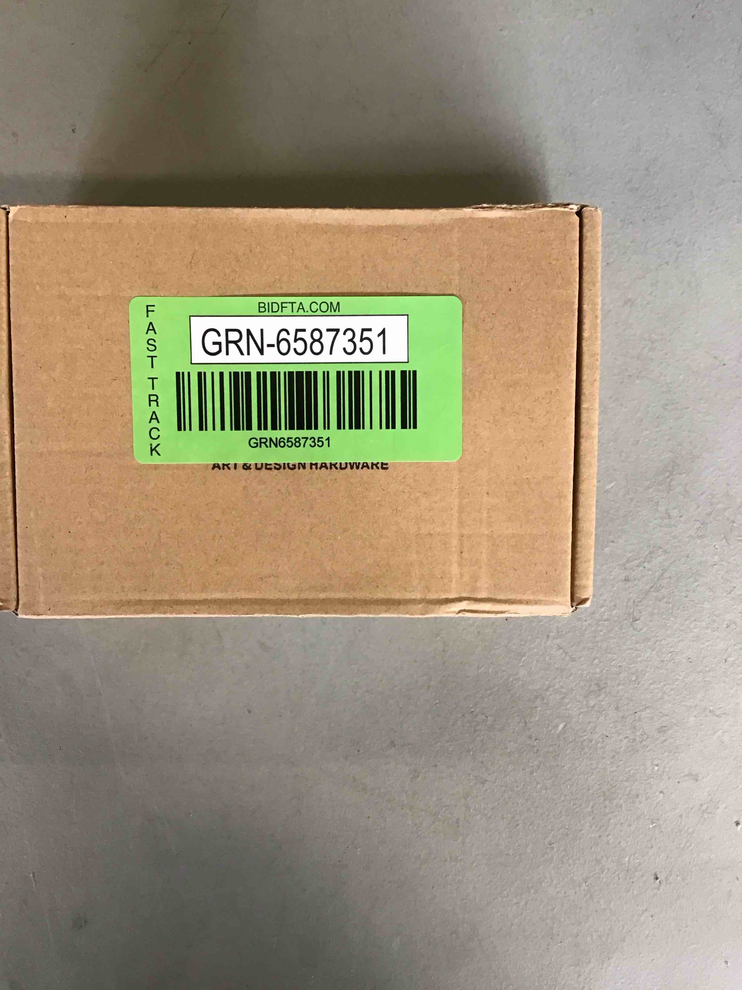 https://s3.amazonaws.com/lotting-images-prod/bidfta/GRN6587351_1715279687182.jpeg