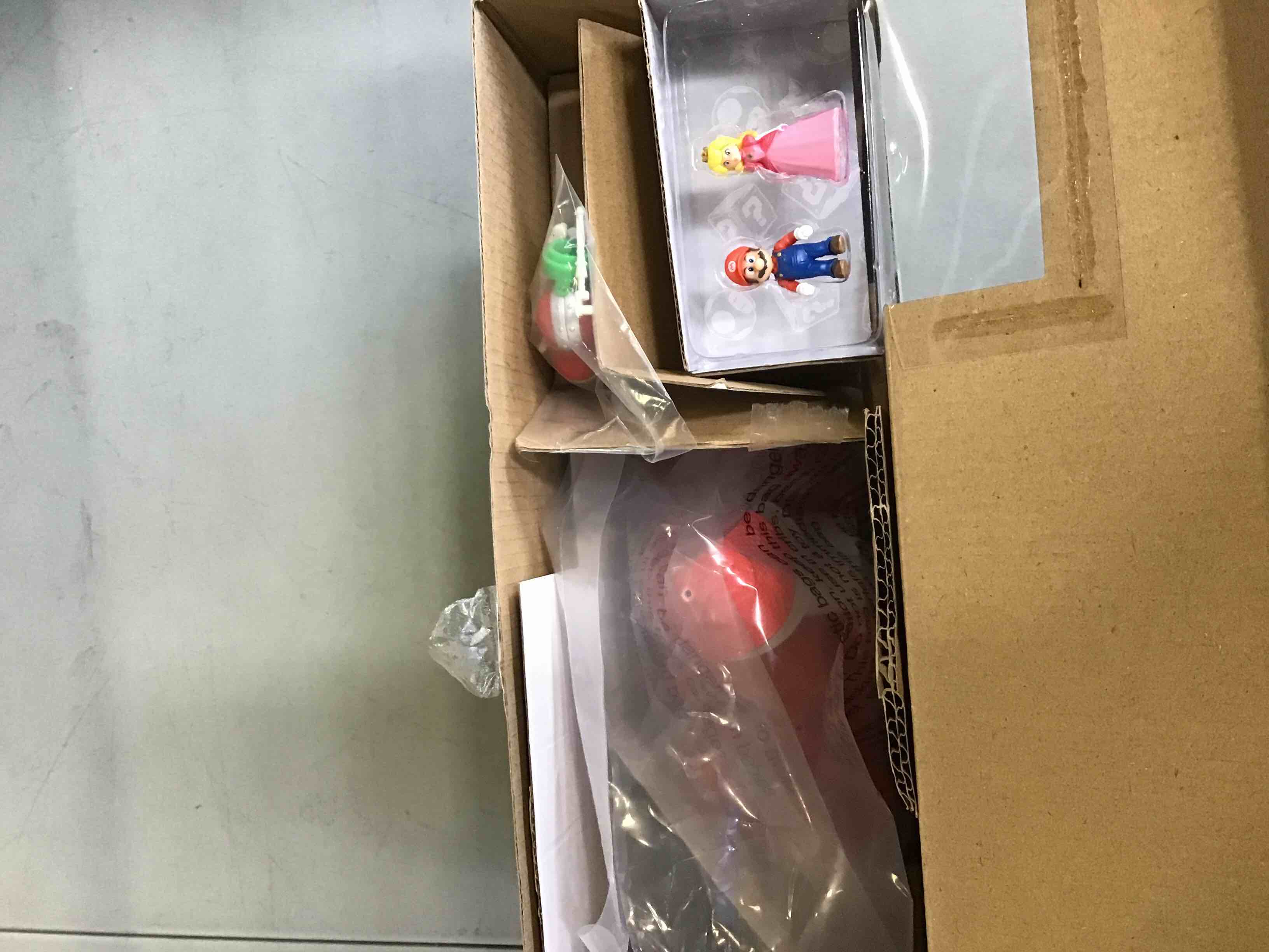 https://s3.amazonaws.com/lotting-images-prod/bidfta/GRN6587607_1715370963237.jpeg