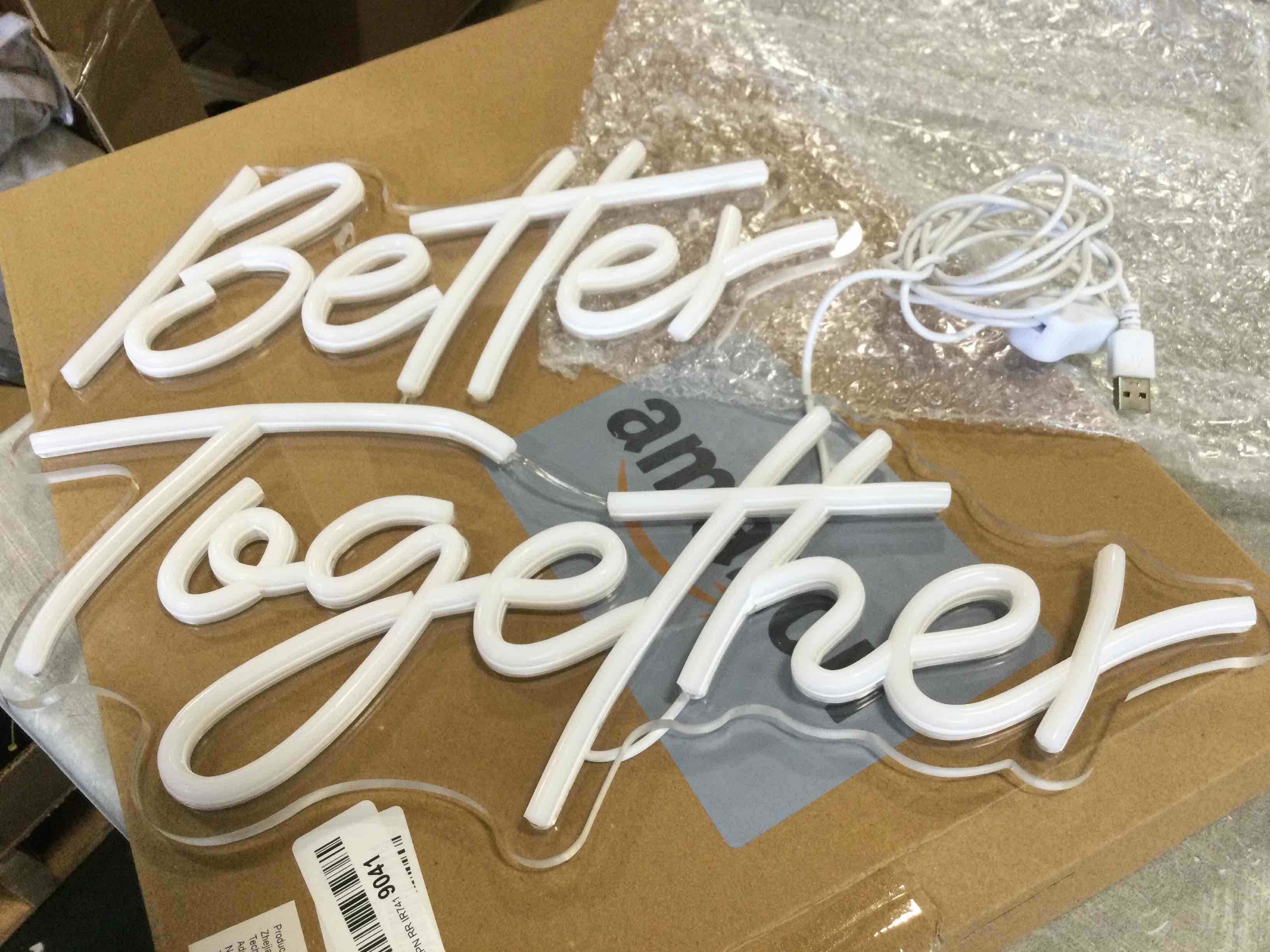 https://s3.amazonaws.com/lotting-images-prod/bidfta/GRN6589851_1716400052704.jpeg