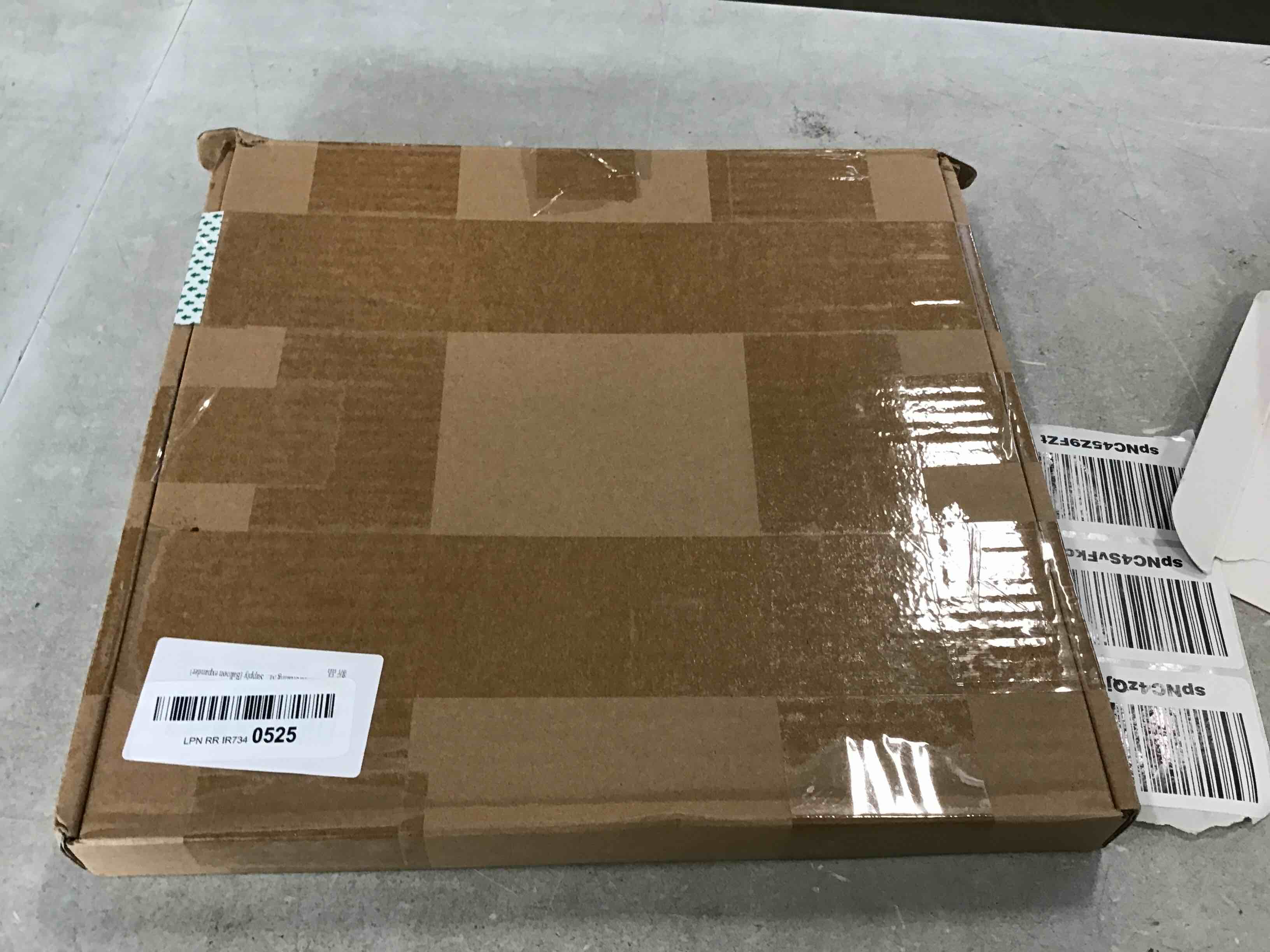 https://s3.amazonaws.com/lotting-images-prod/bidfta/GRN6590665_1716466717218.jpeg