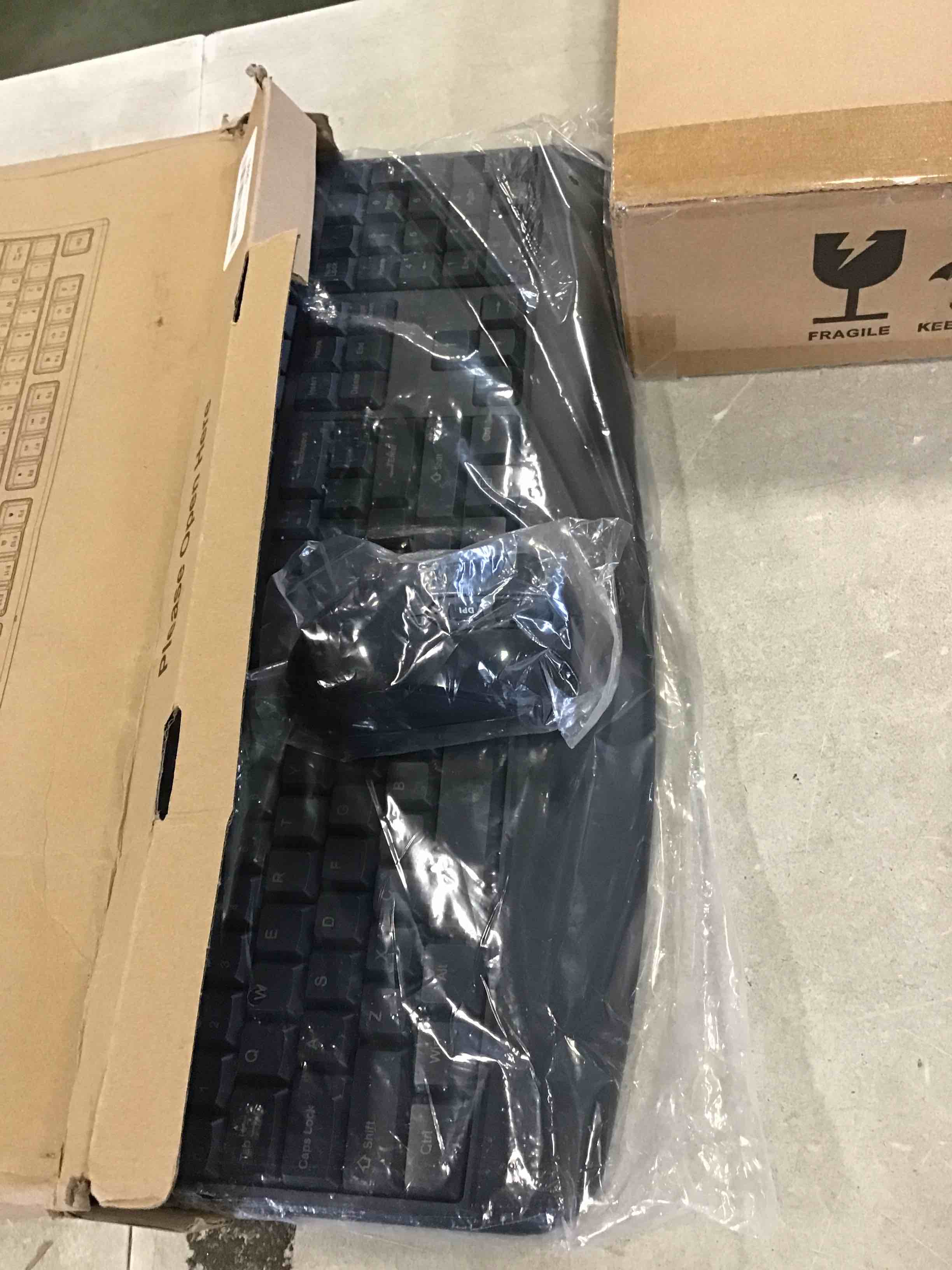 https://s3.amazonaws.com/lotting-images-prod/bidfta/GRN6590826_1716482728821.jpeg