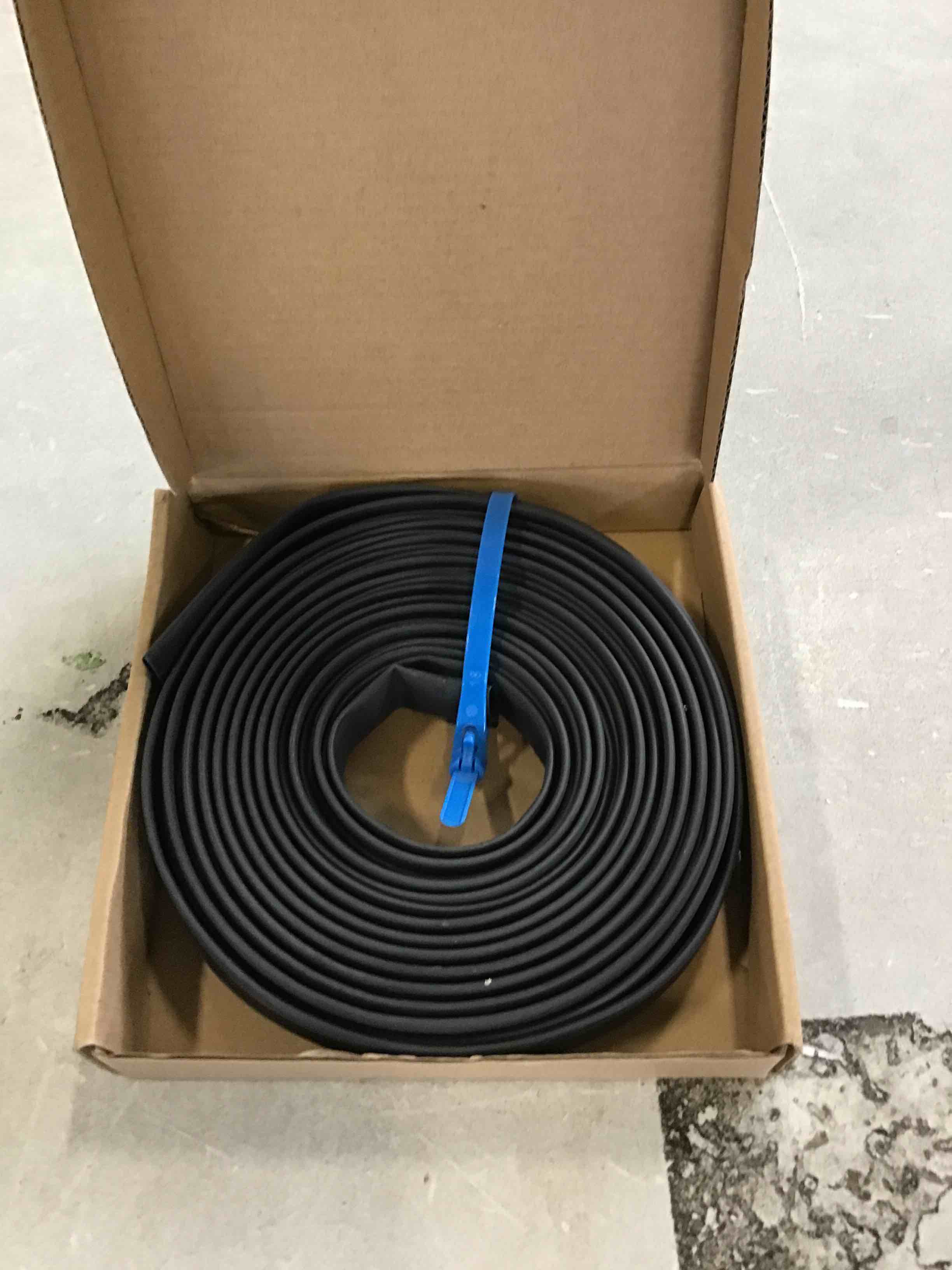 https://s3.amazonaws.com/lotting-images-prod/bidfta/GRN6590944_1716492091553.jpeg