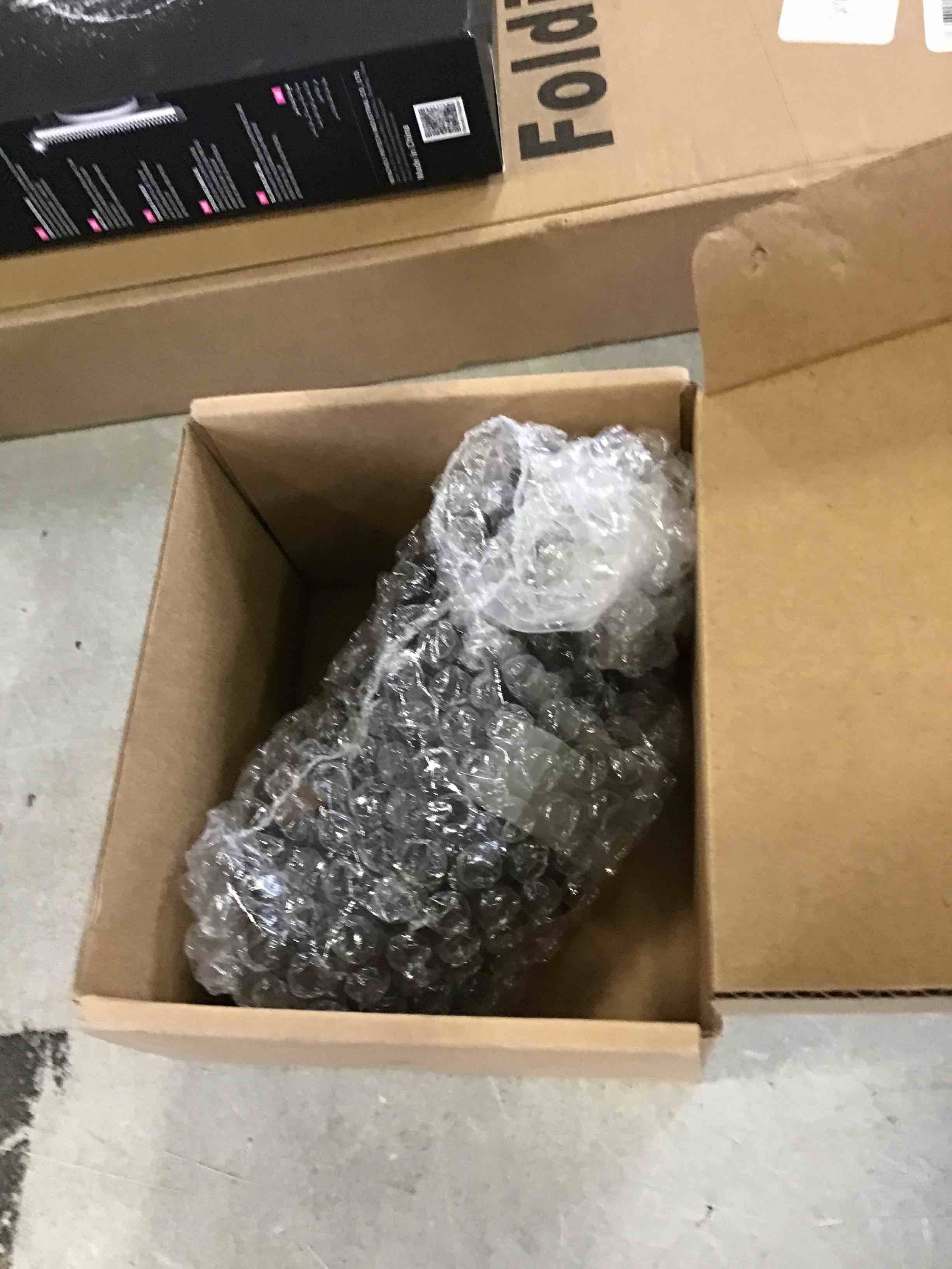 https://s3.amazonaws.com/lotting-images-prod/bidfta/GRN6590952_1716492668237.jpeg
