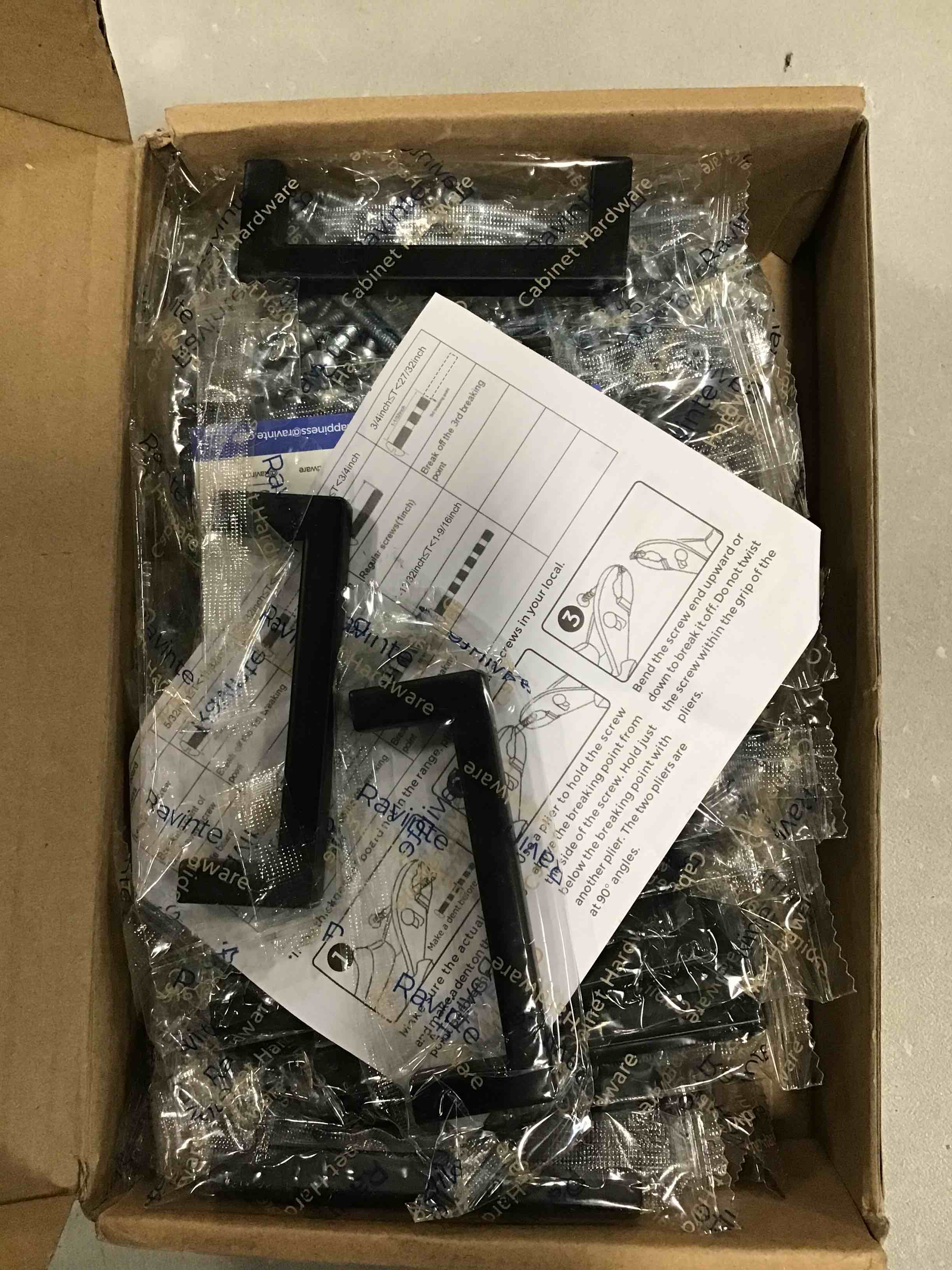 https://s3.amazonaws.com/lotting-images-prod/bidfta/GRN6594063_1715951900635.jpeg