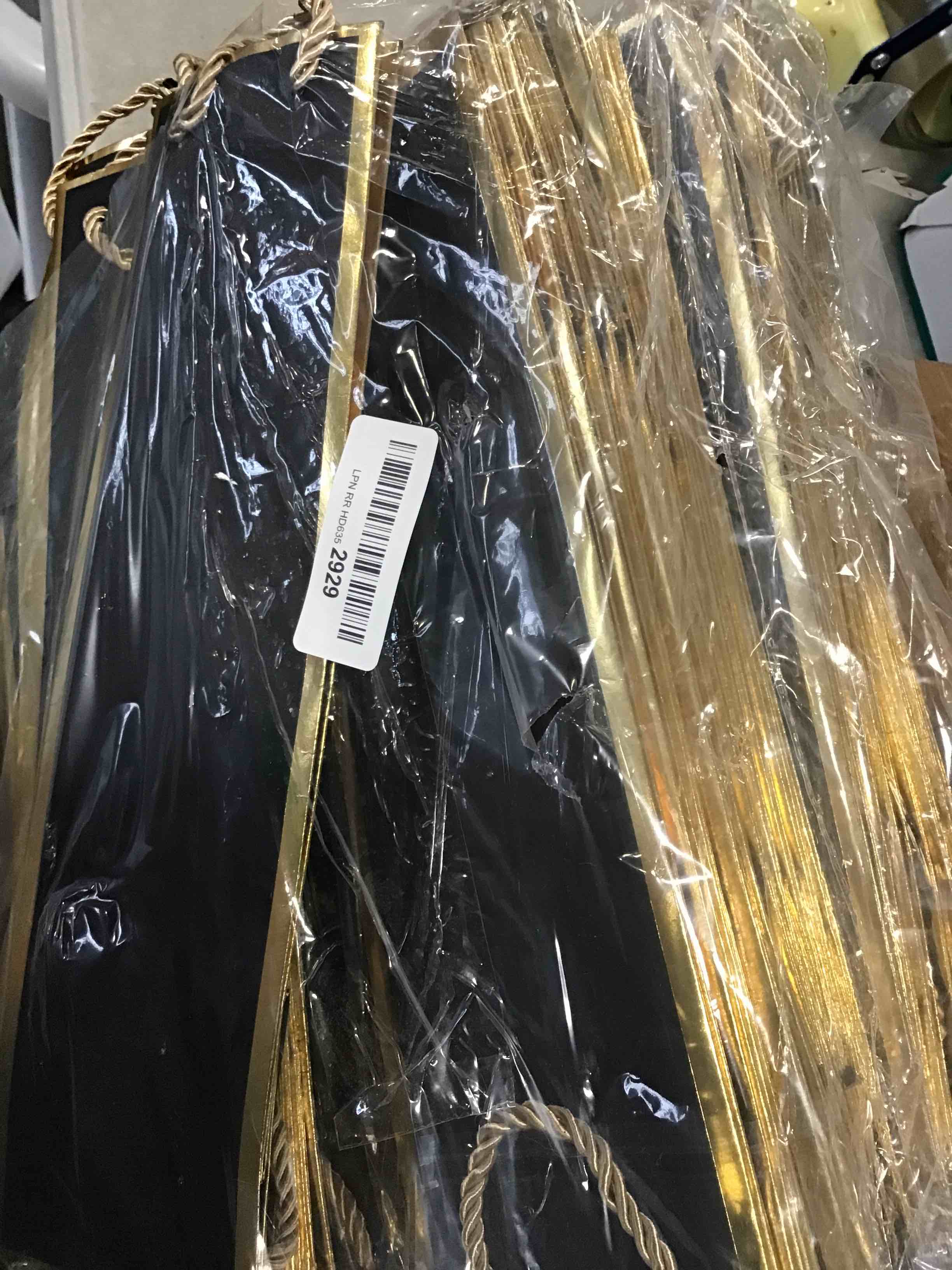 https://s3.amazonaws.com/lotting-images-prod/bidfta/GRN6594073_1715952671170.jpeg