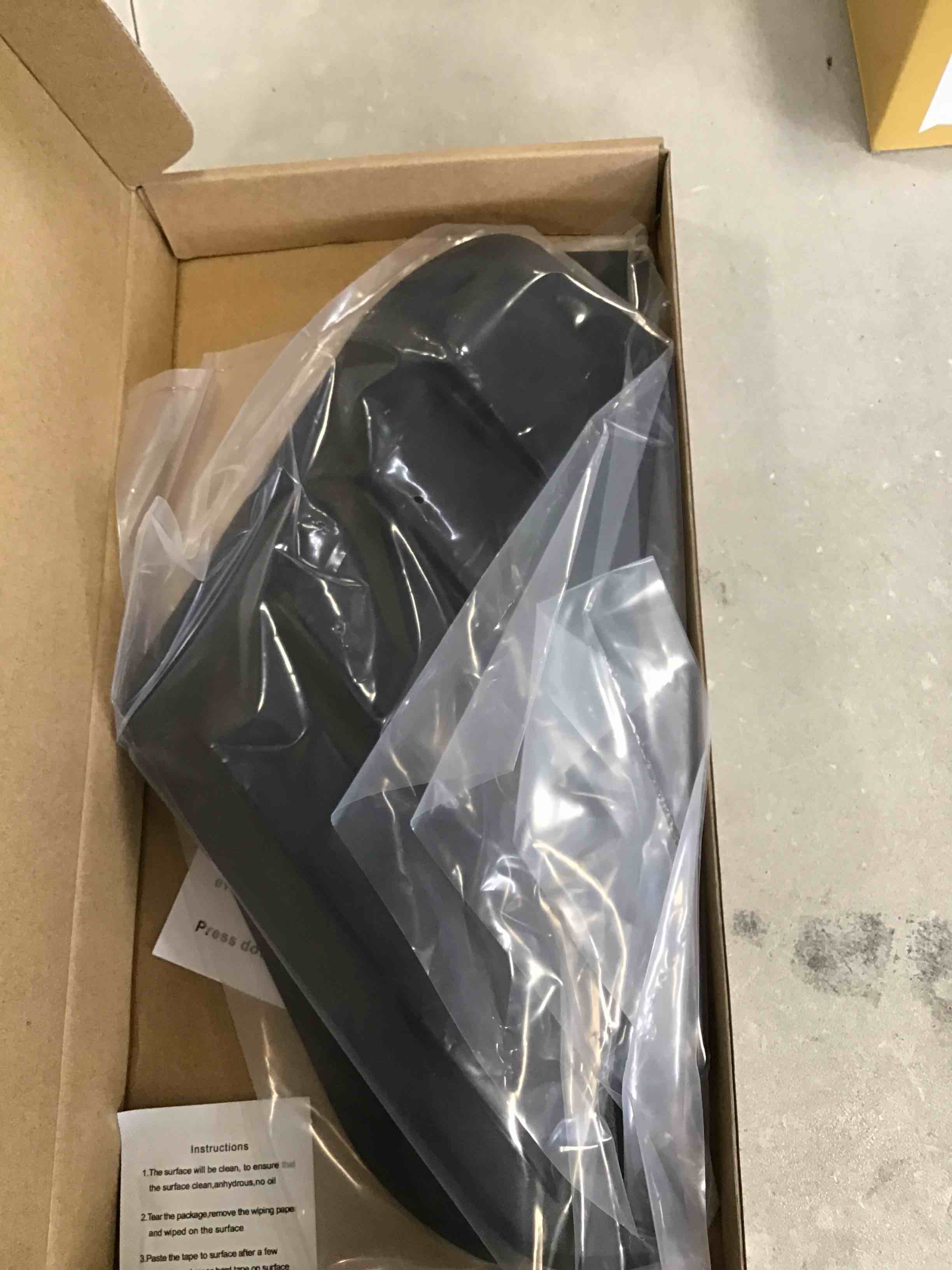 https://s3.amazonaws.com/lotting-images-prod/bidfta/GRN6594311_1715973371491.jpeg