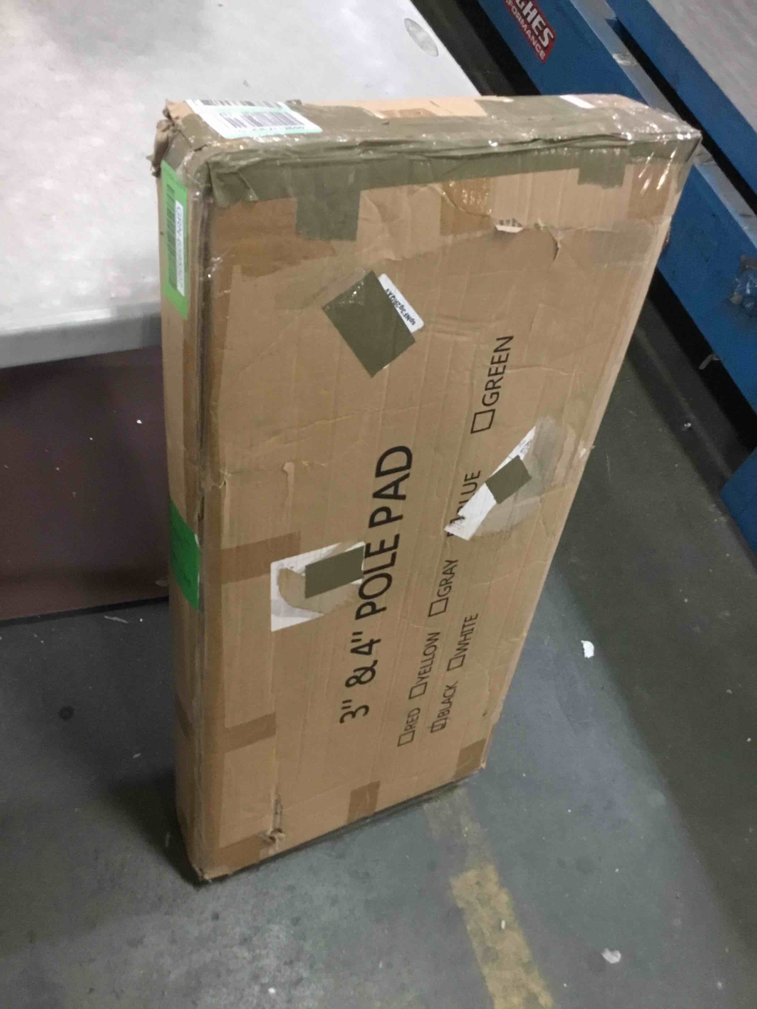 https://s3.amazonaws.com/lotting-images-prod/bidfta/GRN6595507_1716053112307.jpeg
