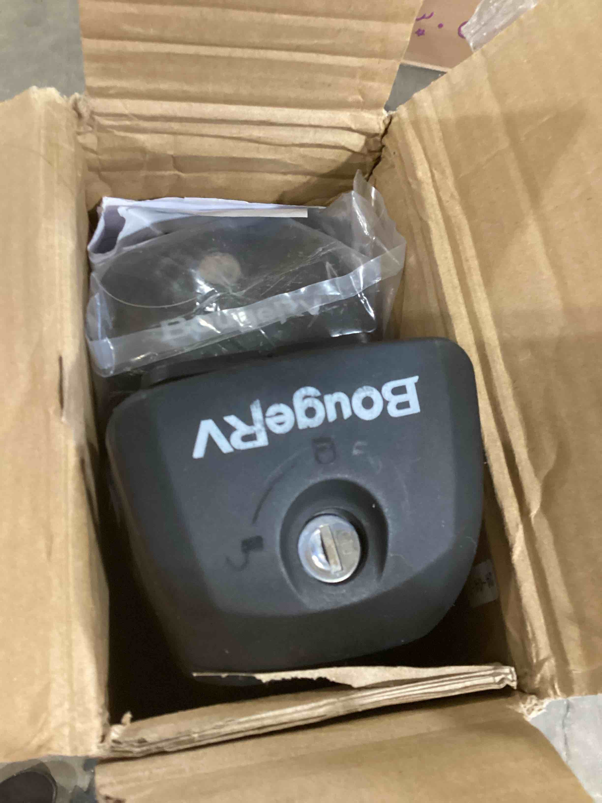https://s3.amazonaws.com/lotting-images-prod/bidfta/GRN6597797_1722542773693.jpeg