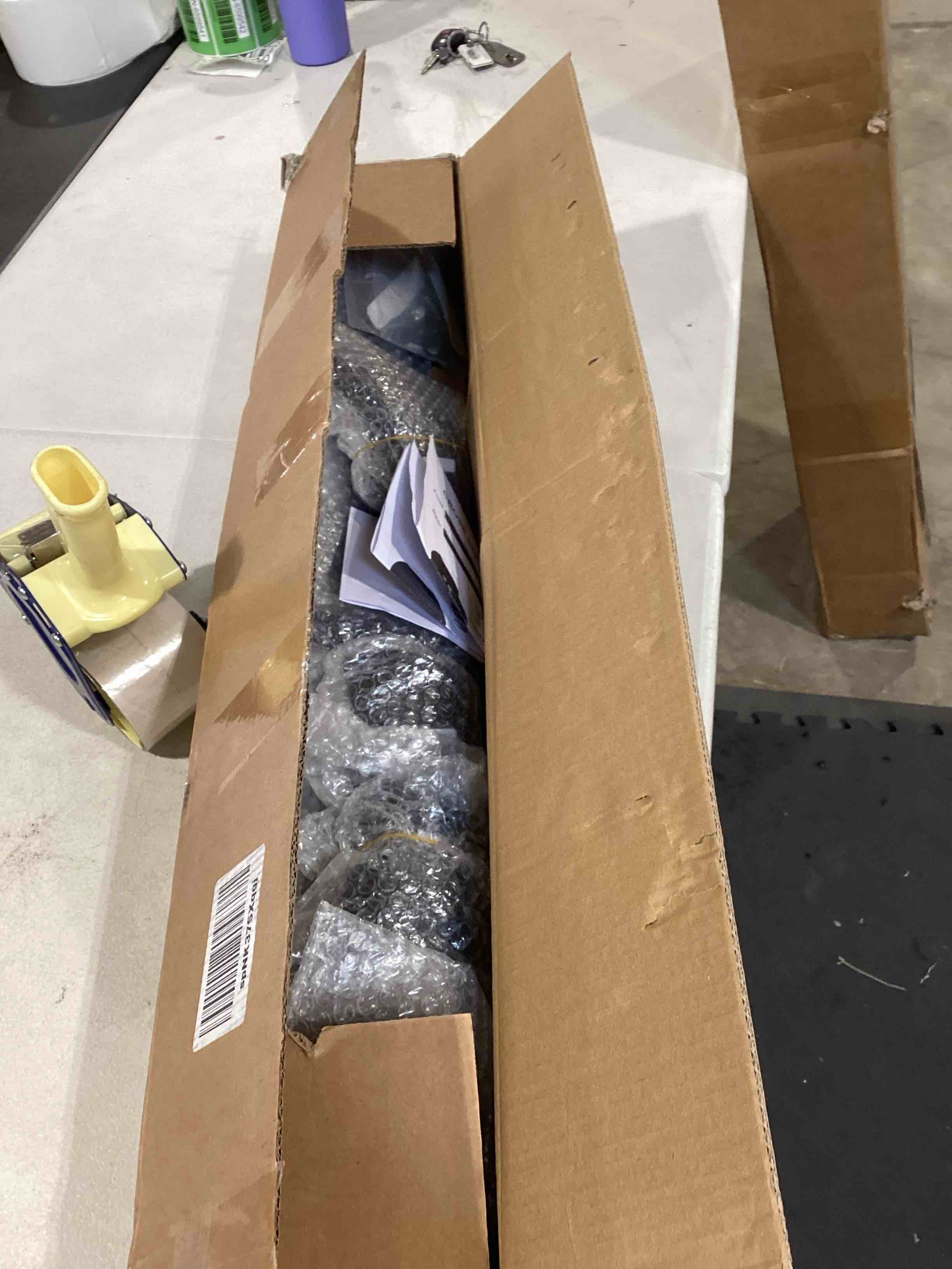 FLYCLE Roof Rack Thick Aluminum Crossbars for 2019-2024 RAV4 LE XLE Limited?Not Fit RAV4 2024 LE/Adventurer and TRD Off-road models? 165LBS(75KG) Low Wind Noise Rooftop Cargo Bag Luggage Carrier