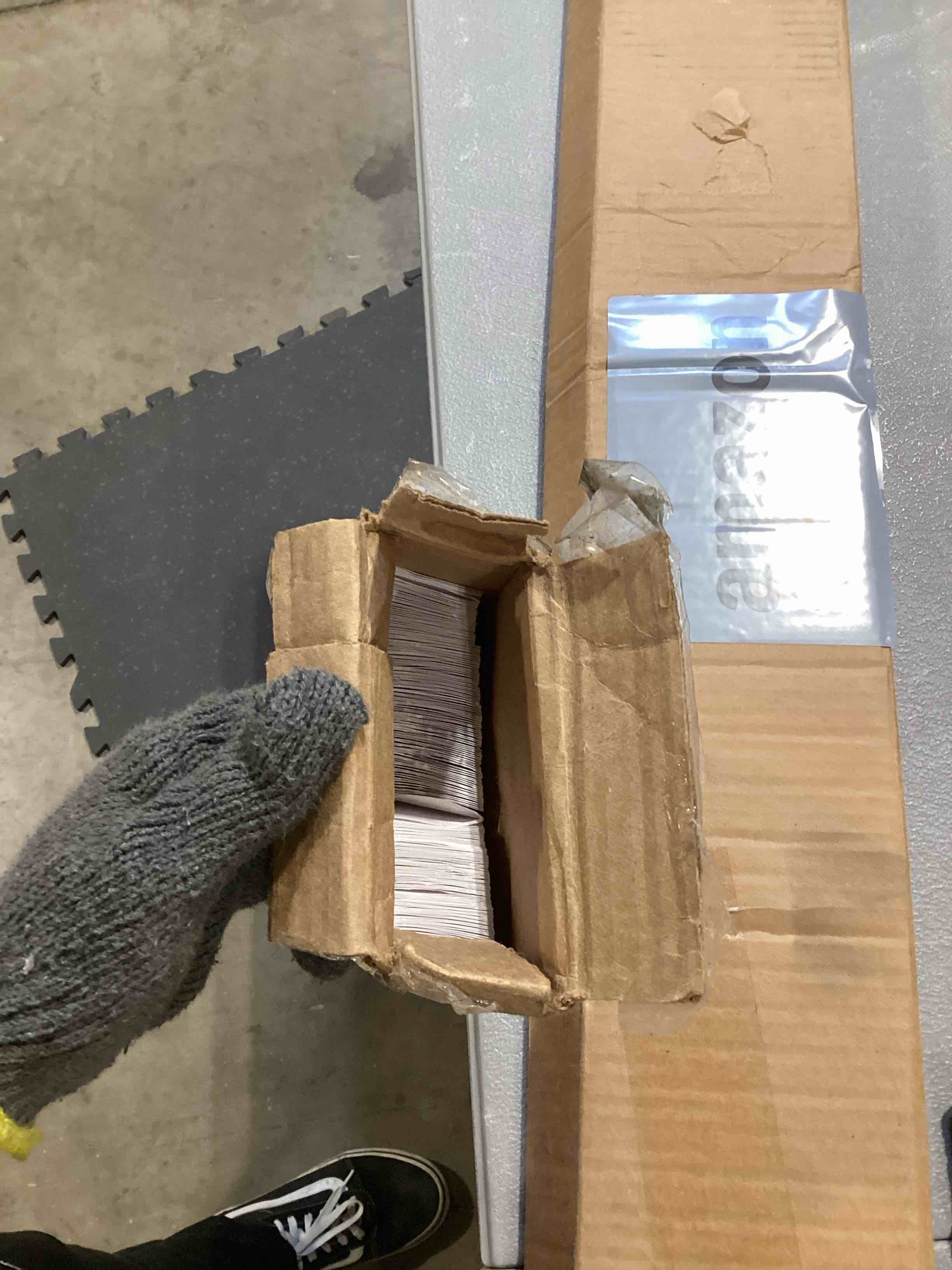 https://s3.amazonaws.com/lotting-images-prod/bidfta/GRN6600102_1722615967771.jpeg