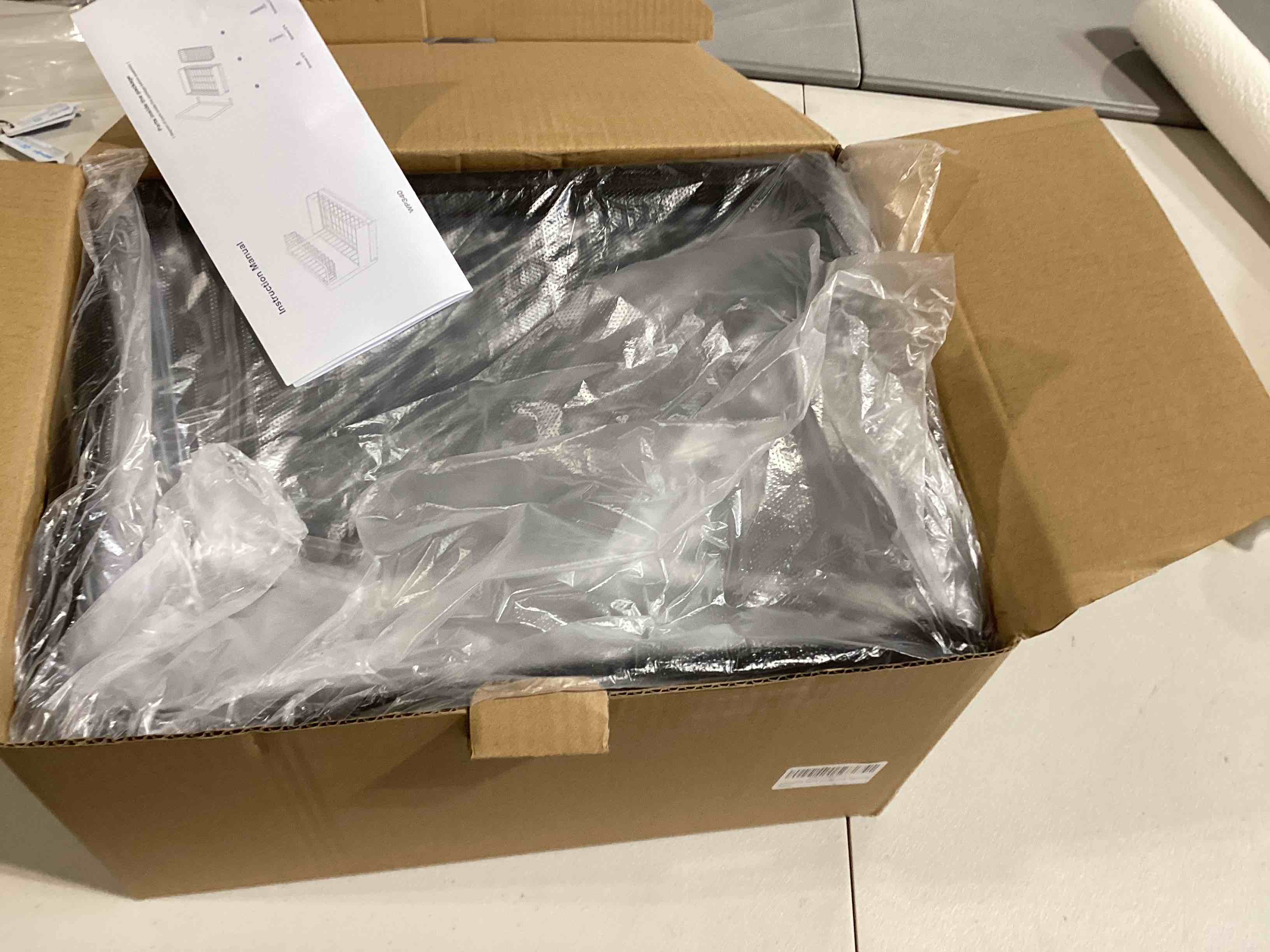 https://s3.amazonaws.com/lotting-images-prod/bidfta/GRN6602380_1720543353013.jpeg