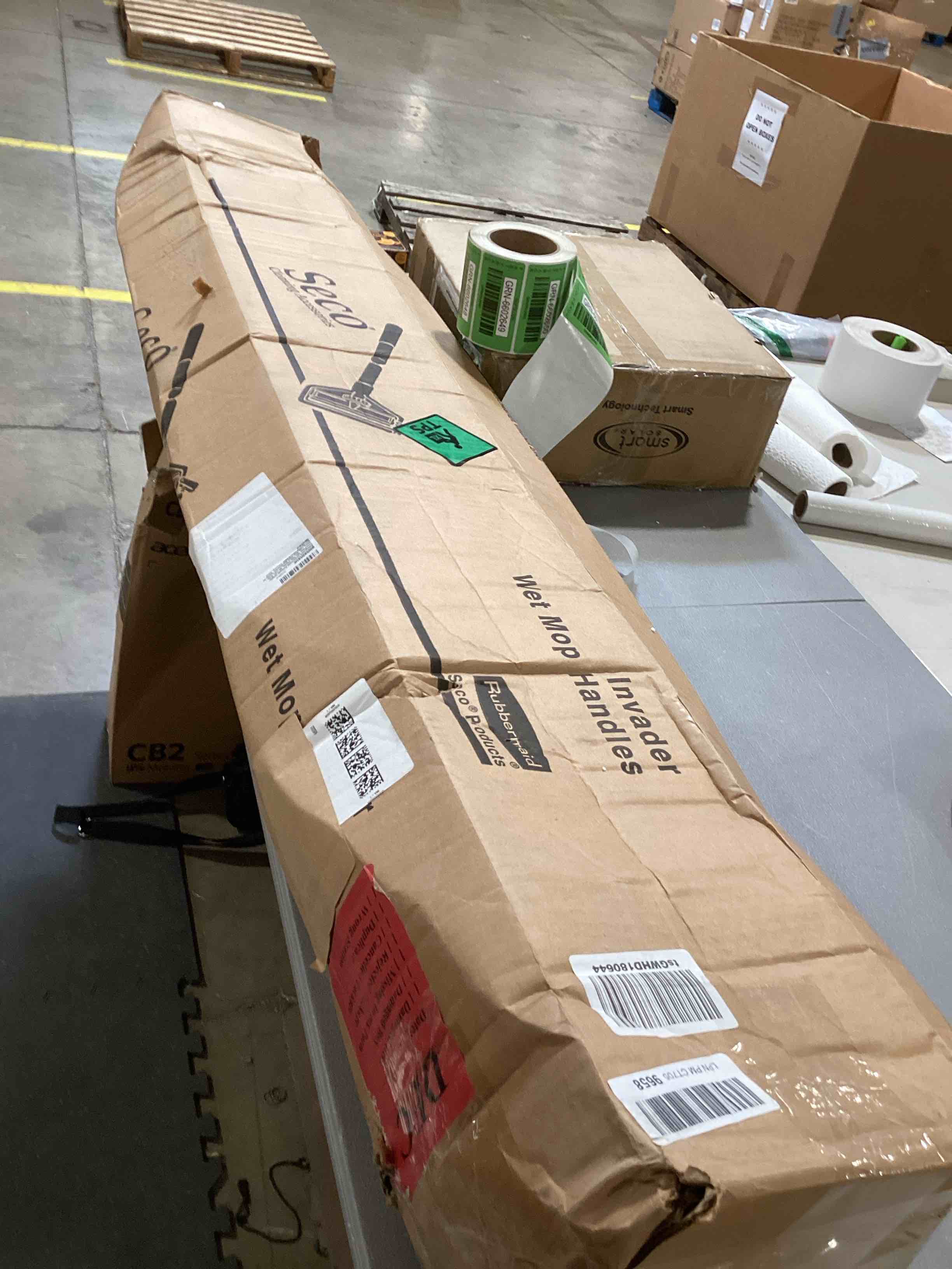 https://s3.amazonaws.com/lotting-images-prod/bidfta/GRN6602643_1721662498621.jpeg