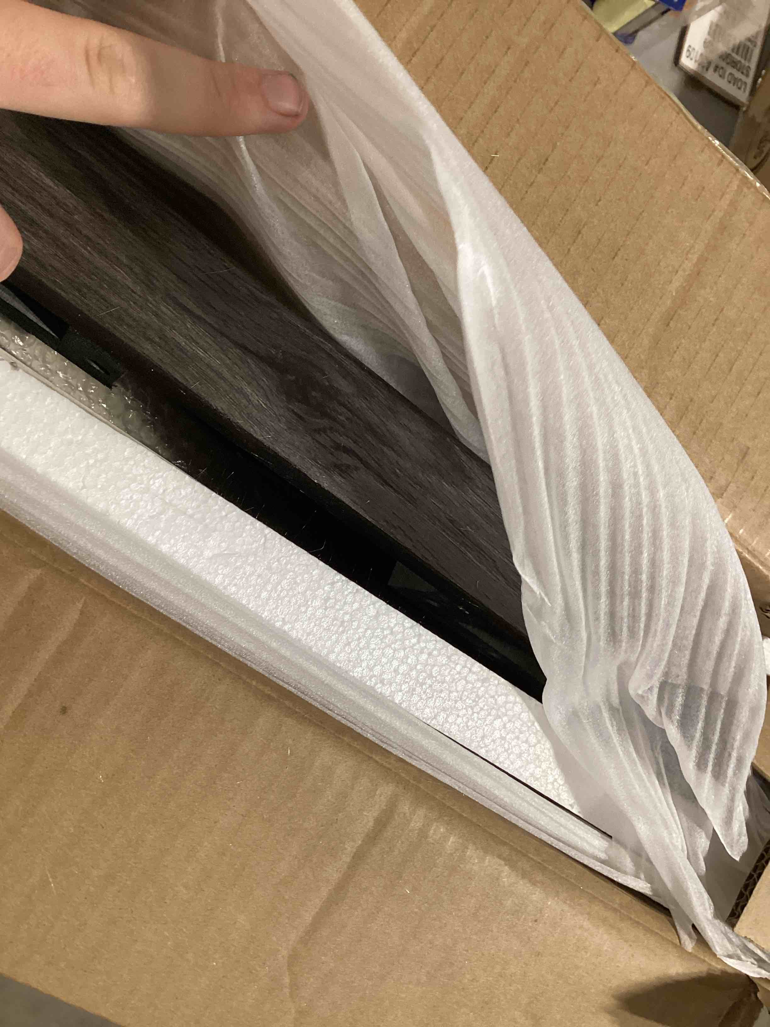 https://s3.amazonaws.com/lotting-images-prod/bidfta/GRN6604098_1720700302287.jpeg