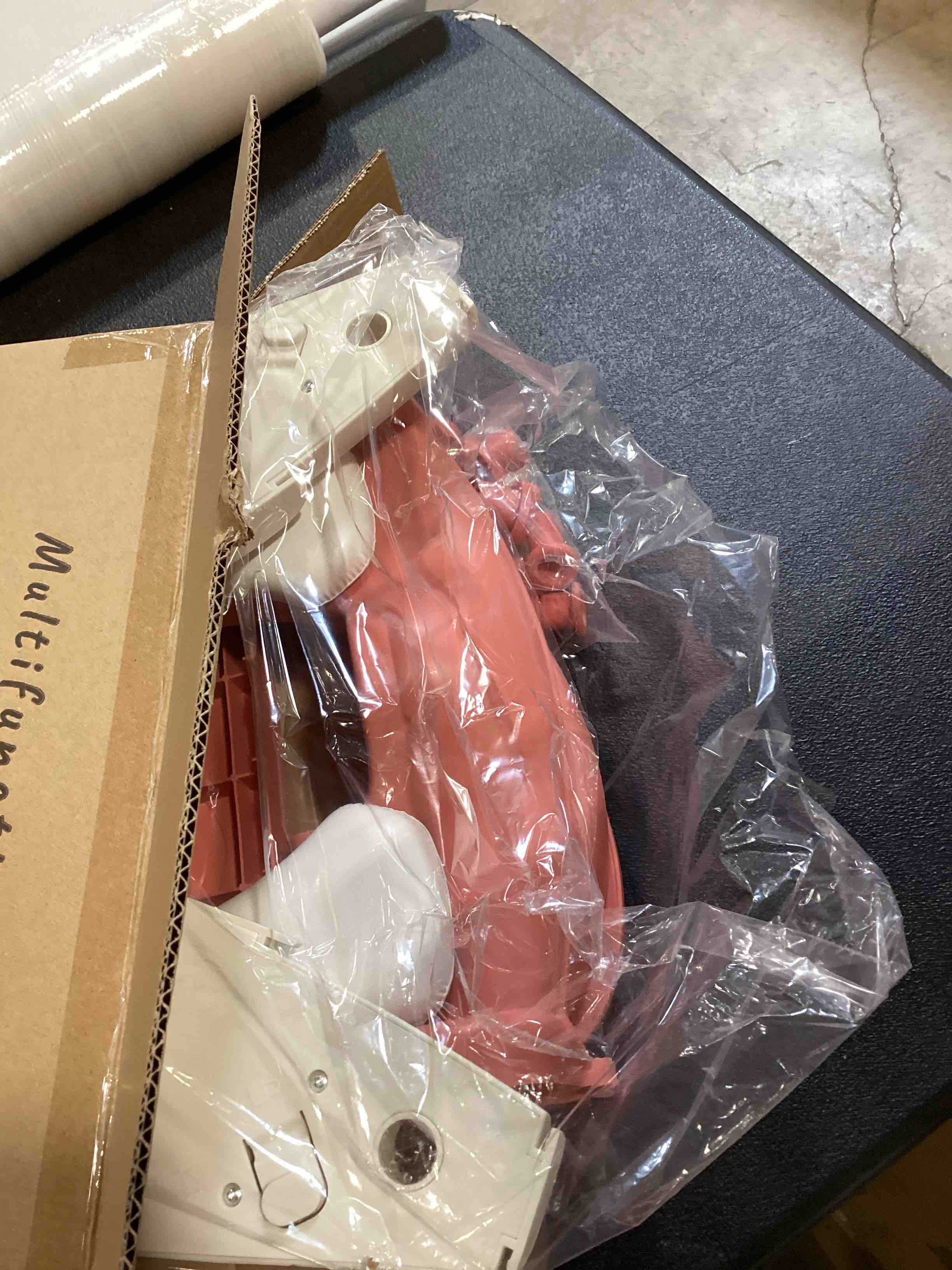 https://s3.amazonaws.com/lotting-images-prod/bidfta/GRN6607231_1719939896354.jpeg
