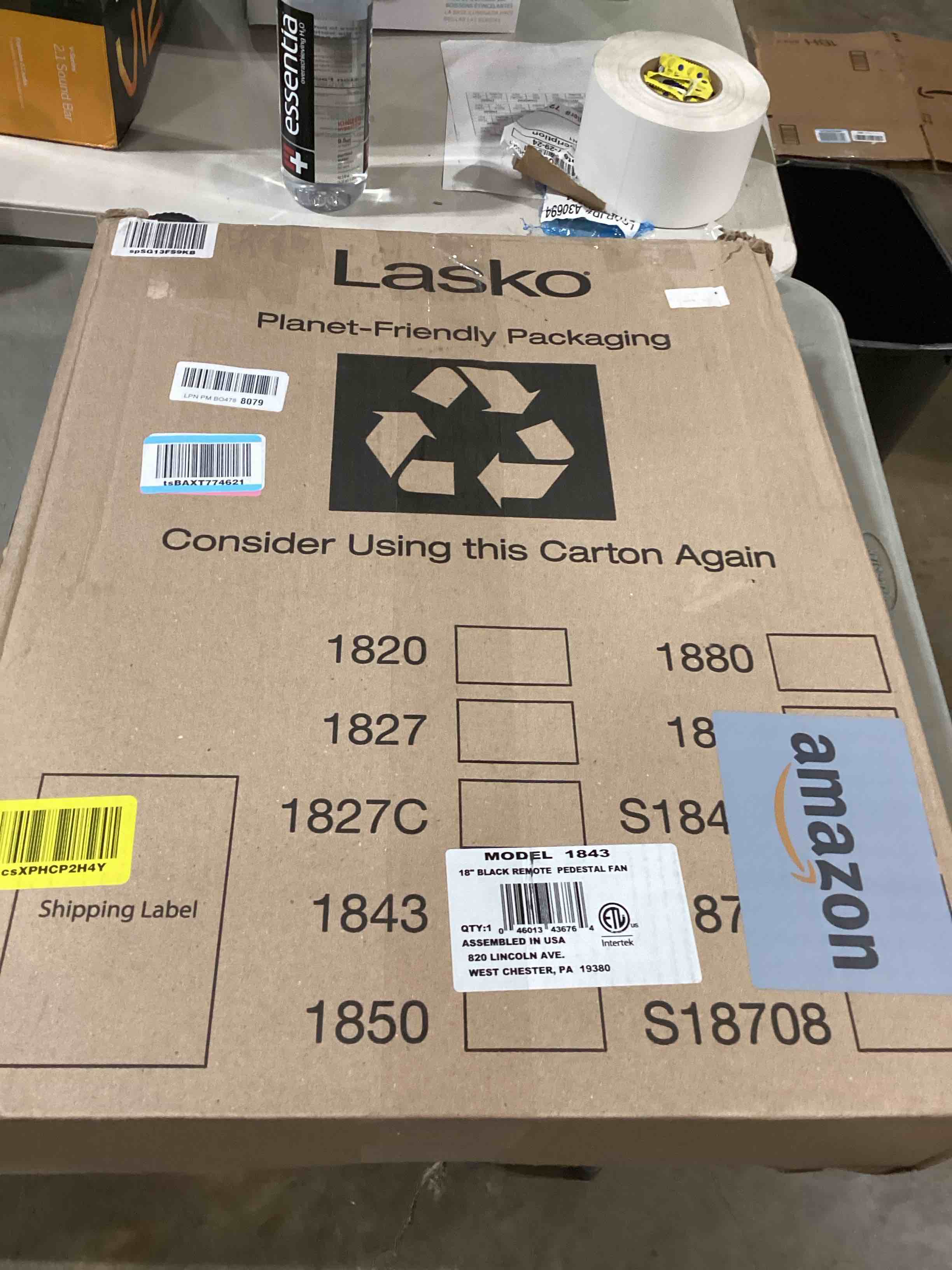 https://s3.amazonaws.com/lotting-images-prod/bidfta/GRN6607840_1722348286615.jpeg