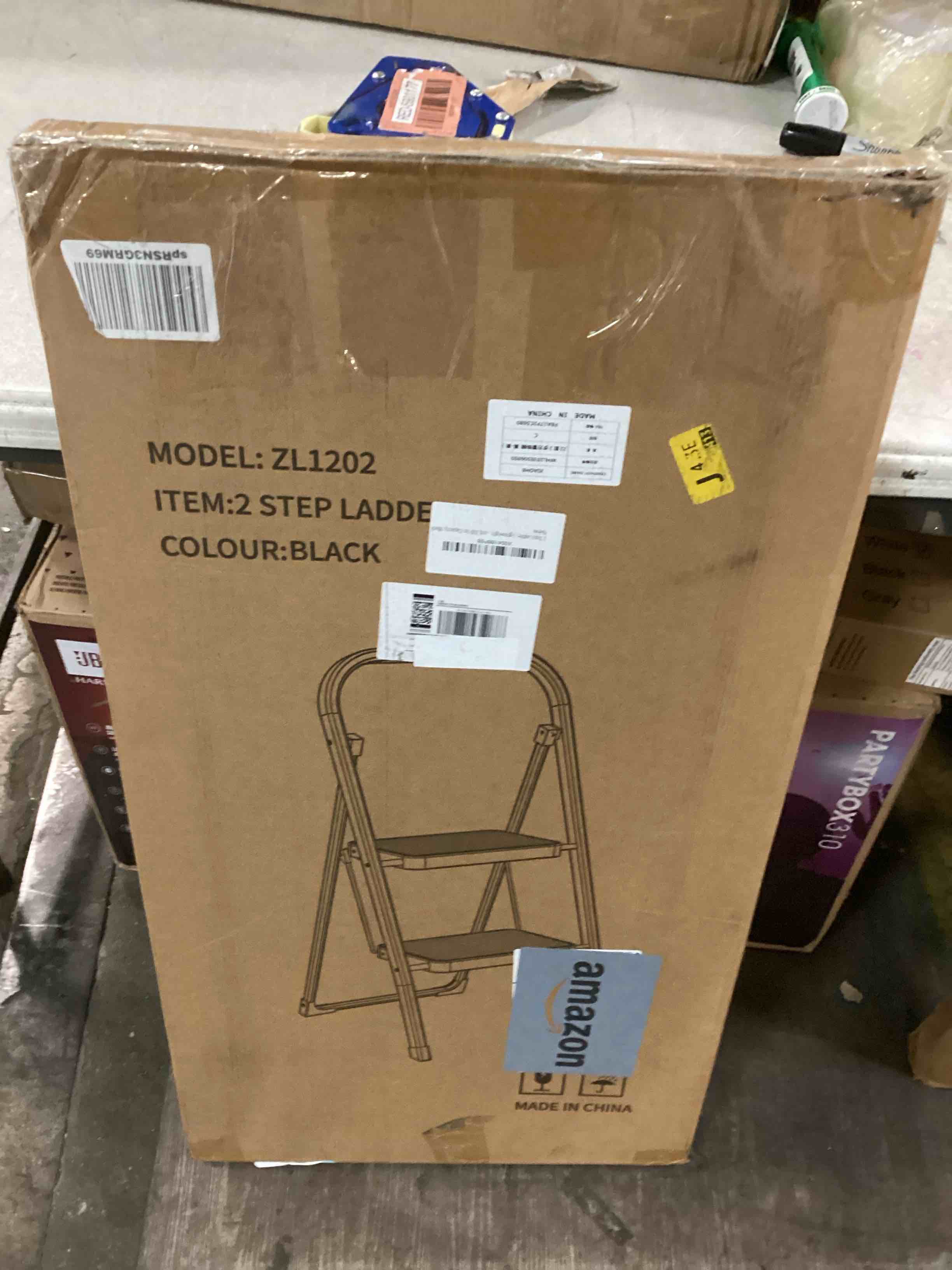 https://s3.amazonaws.com/lotting-images-prod/bidfta/GRN6608219_1715710541851.jpeg