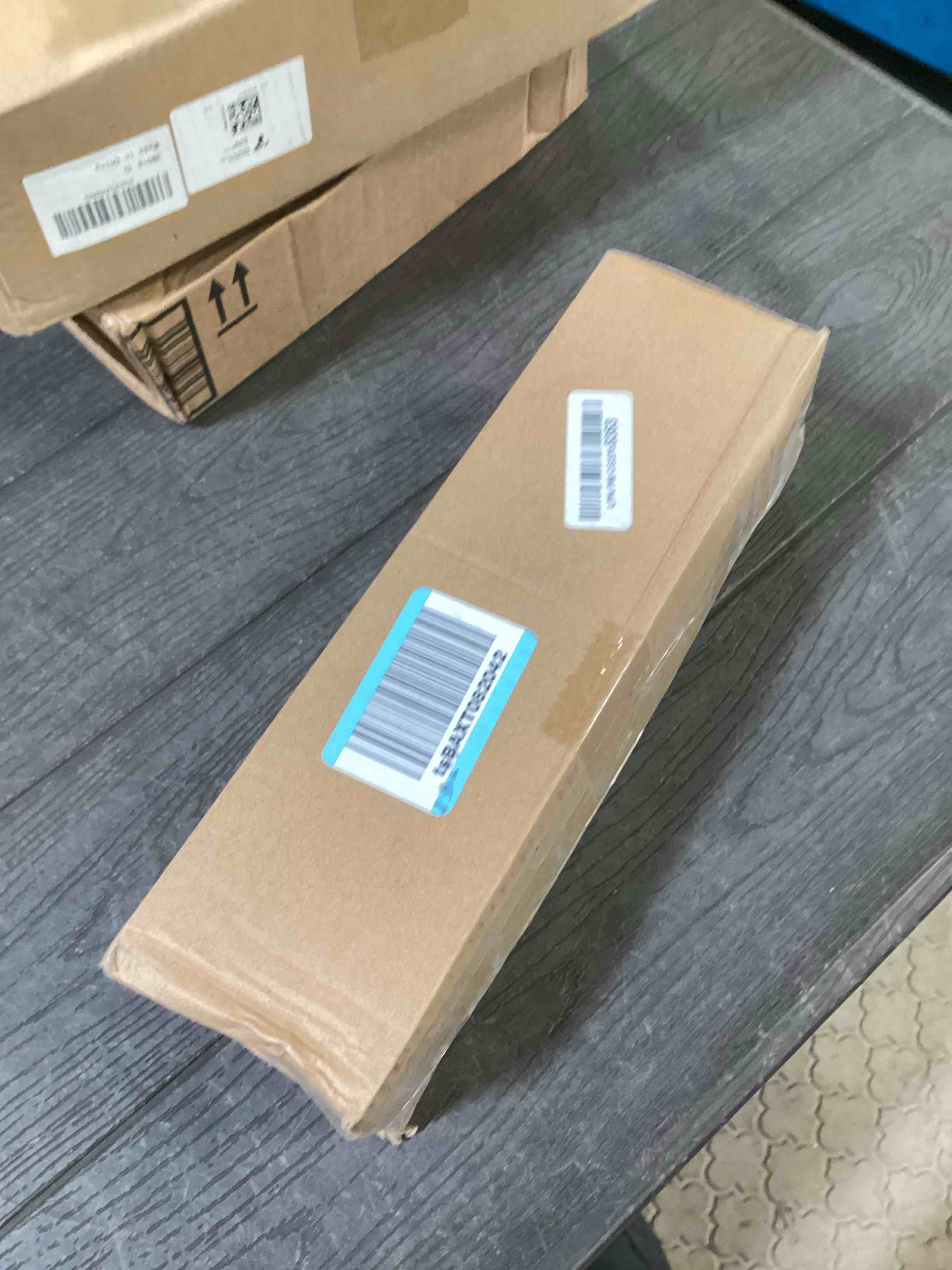 https://s3.amazonaws.com/lotting-images-prod/bidfta/GRN6609468_1715628234666.jpeg