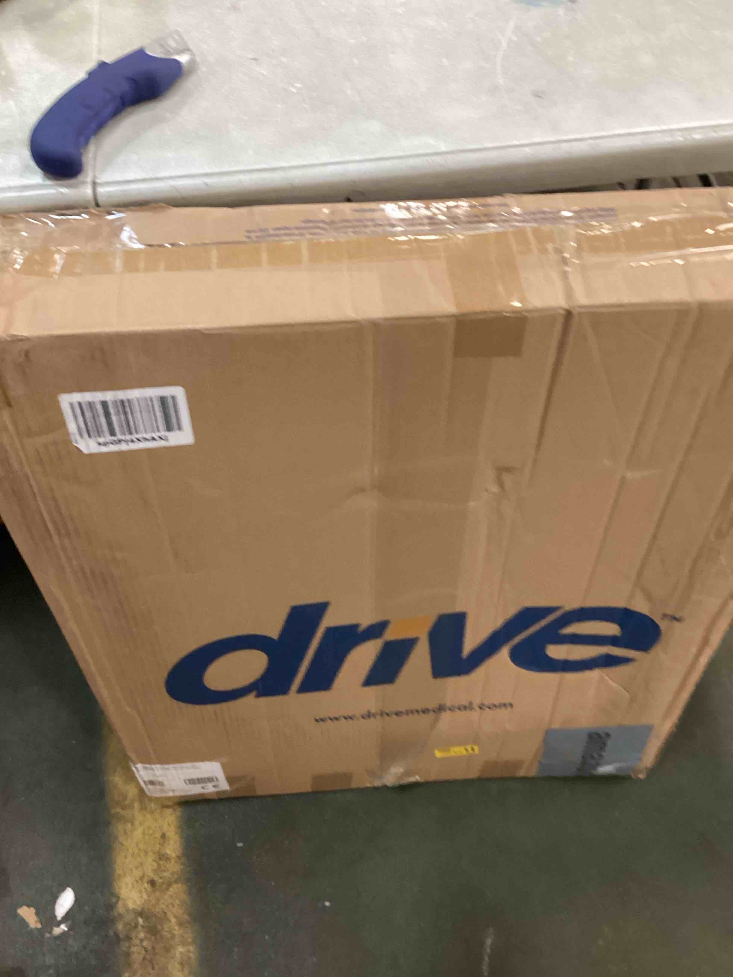 https://s3.amazonaws.com/lotting-images-prod/bidfta/GRN6610520_1716044489227.jpeg