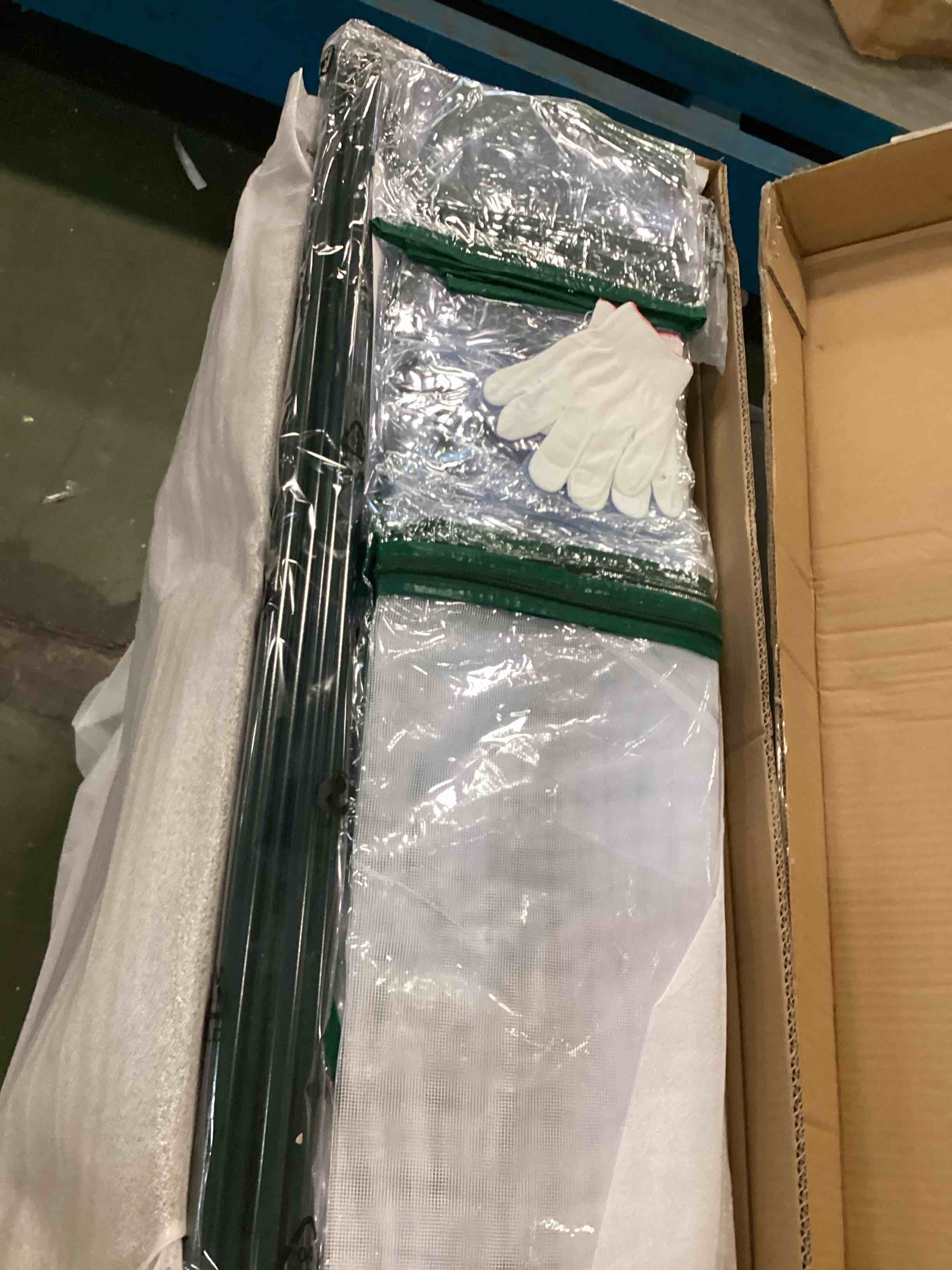 https://s3.amazonaws.com/lotting-images-prod/bidfta/GRN6610659_1716210370348.jpeg