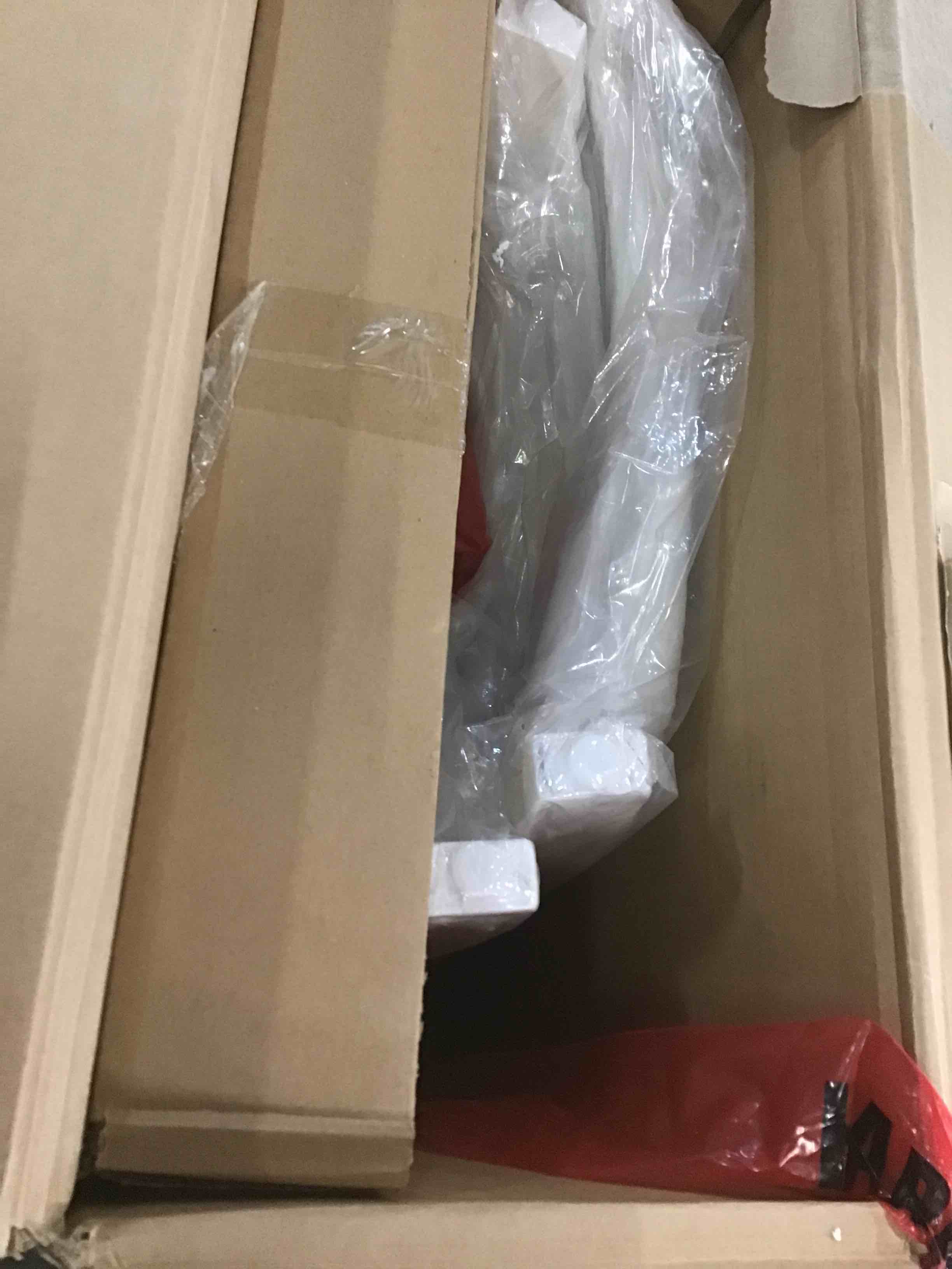 https://s3.amazonaws.com/lotting-images-prod/bidfta/GRN6611281_1715859310429.jpeg