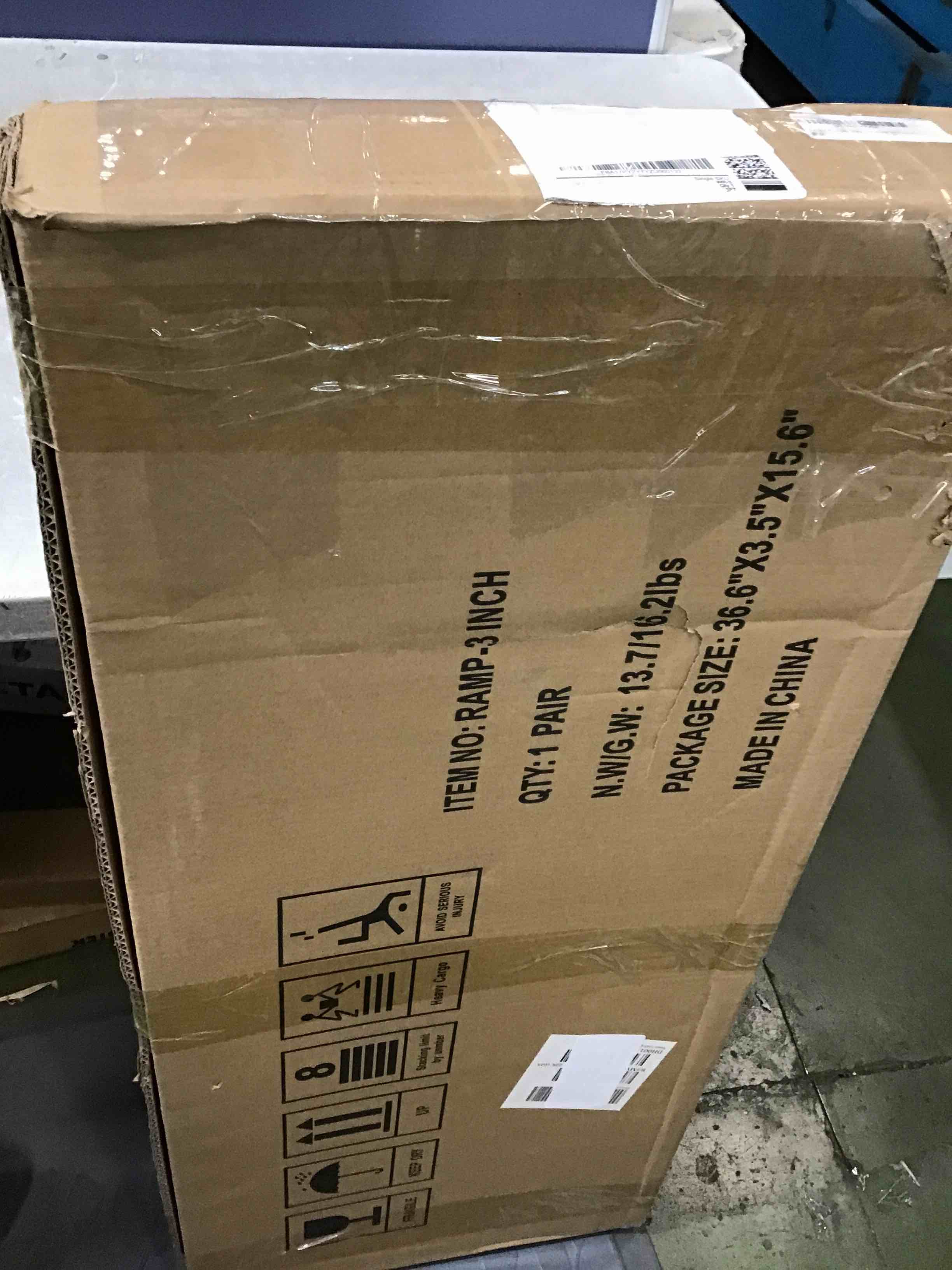 https://s3.amazonaws.com/lotting-images-prod/bidfta/GRN6612211_1716225945368.jpeg