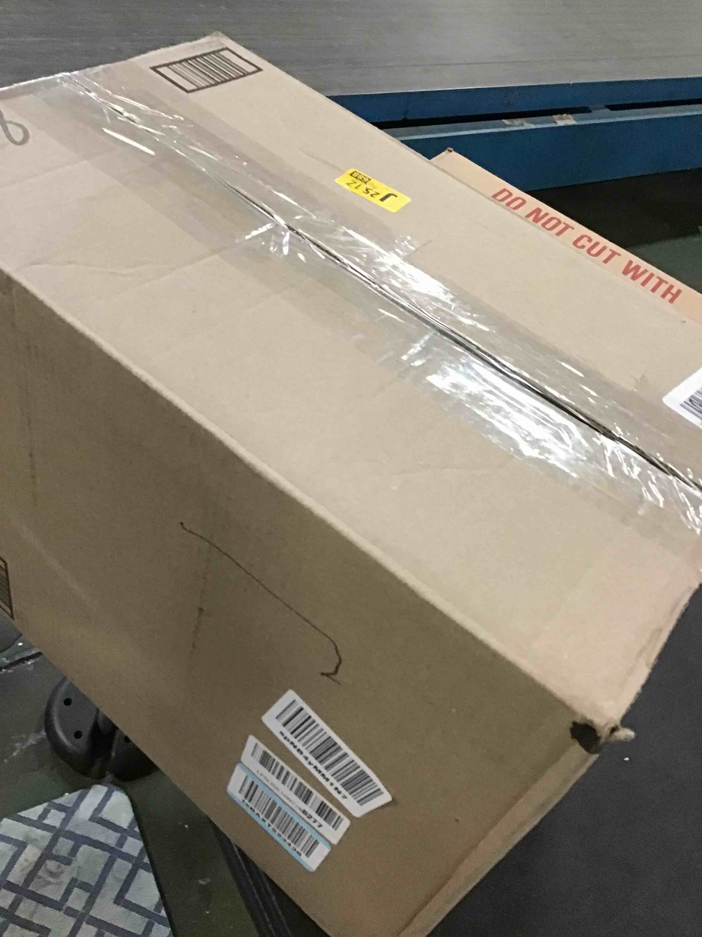 https://s3.amazonaws.com/lotting-images-prod/bidfta/GRN6612275_1716291870625.jpeg
