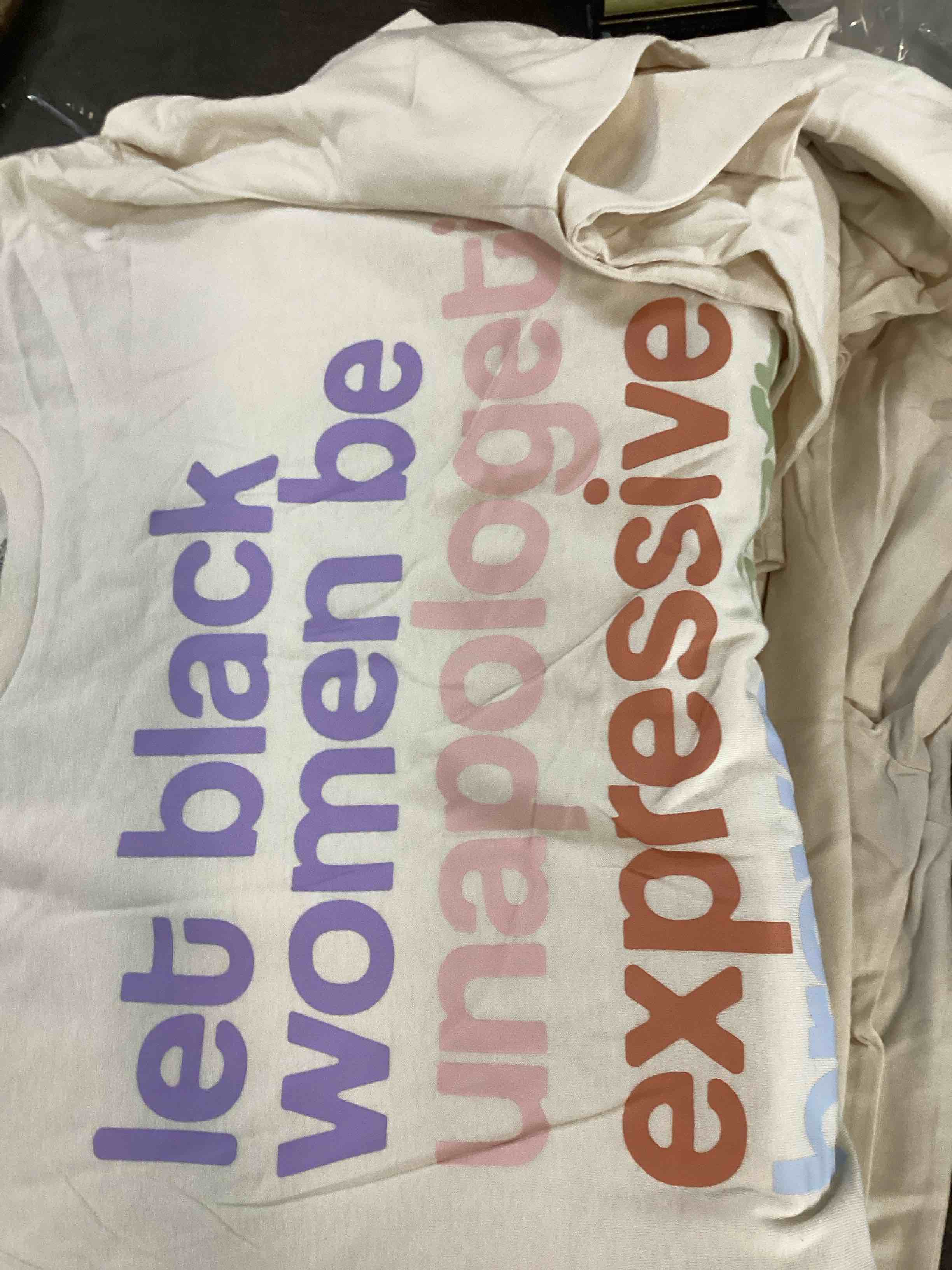 https://s3.amazonaws.com/lotting-images-prod/bidfta/GRN6612478_1715193360267.jpeg