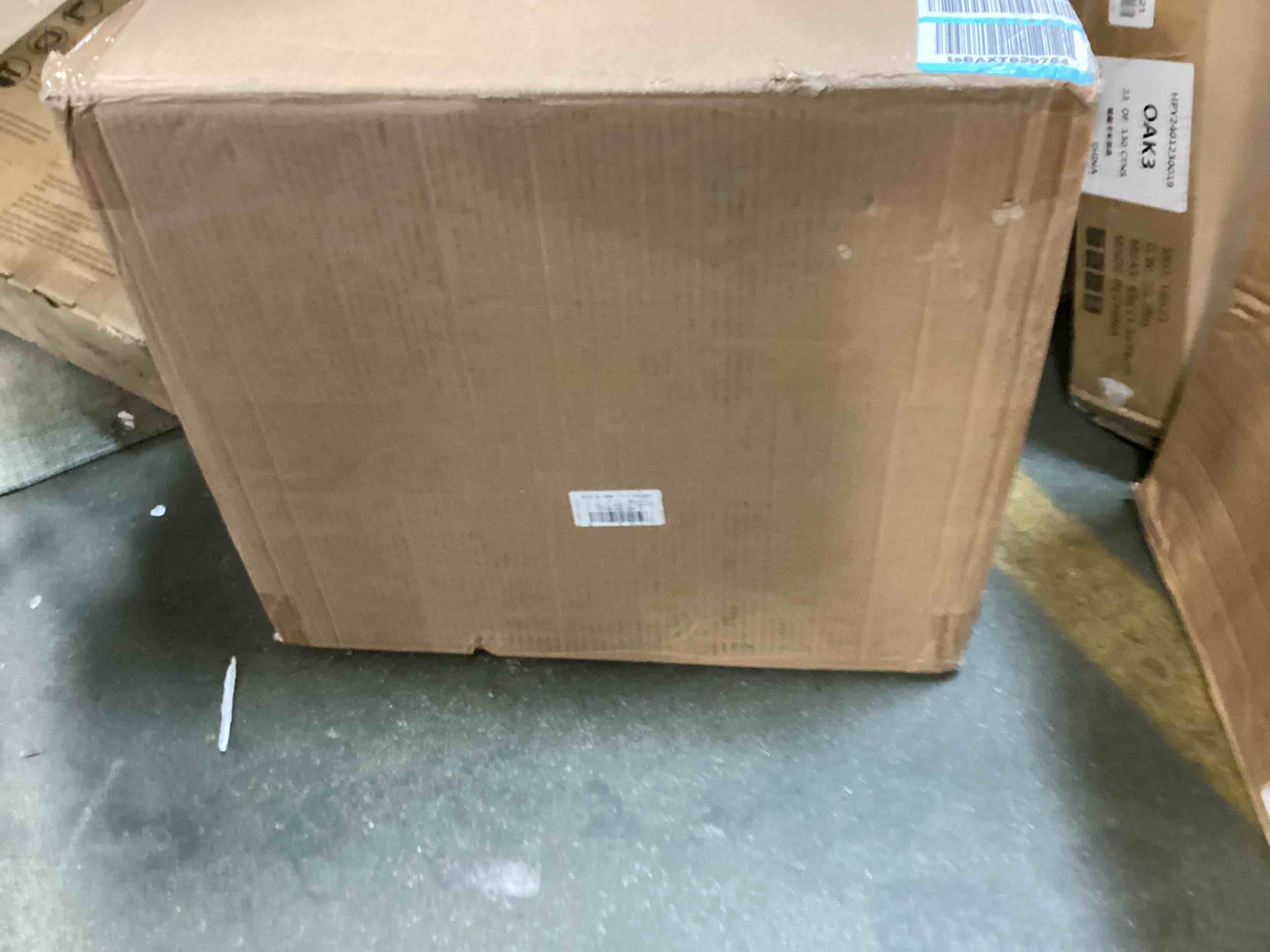 https://s3.amazonaws.com/lotting-images-prod/bidfta/GRN6612860_1715604990395.jpeg