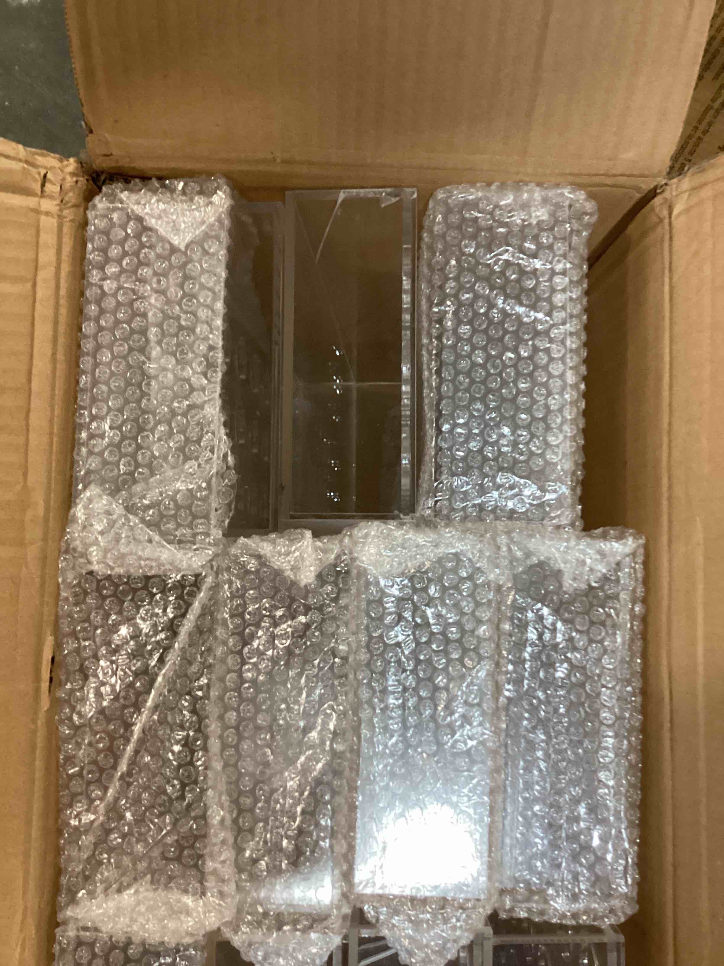 https://s3.amazonaws.com/lotting-images-prod/bidfta/GRN6612860_1715605012419.jpeg
