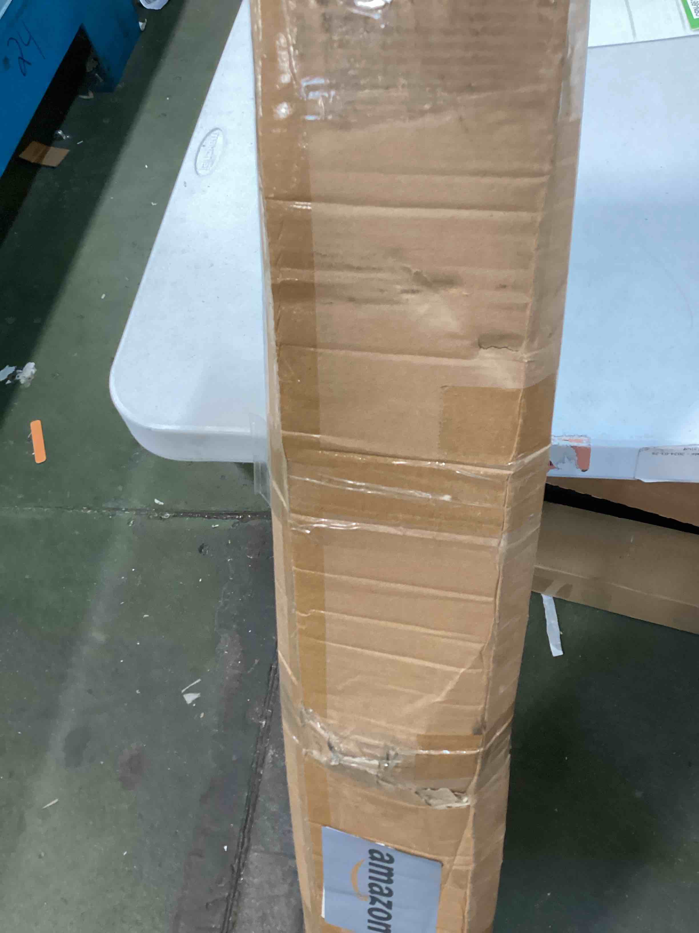 https://s3.amazonaws.com/lotting-images-prod/bidfta/GRN6613249_1715784375094.jpeg