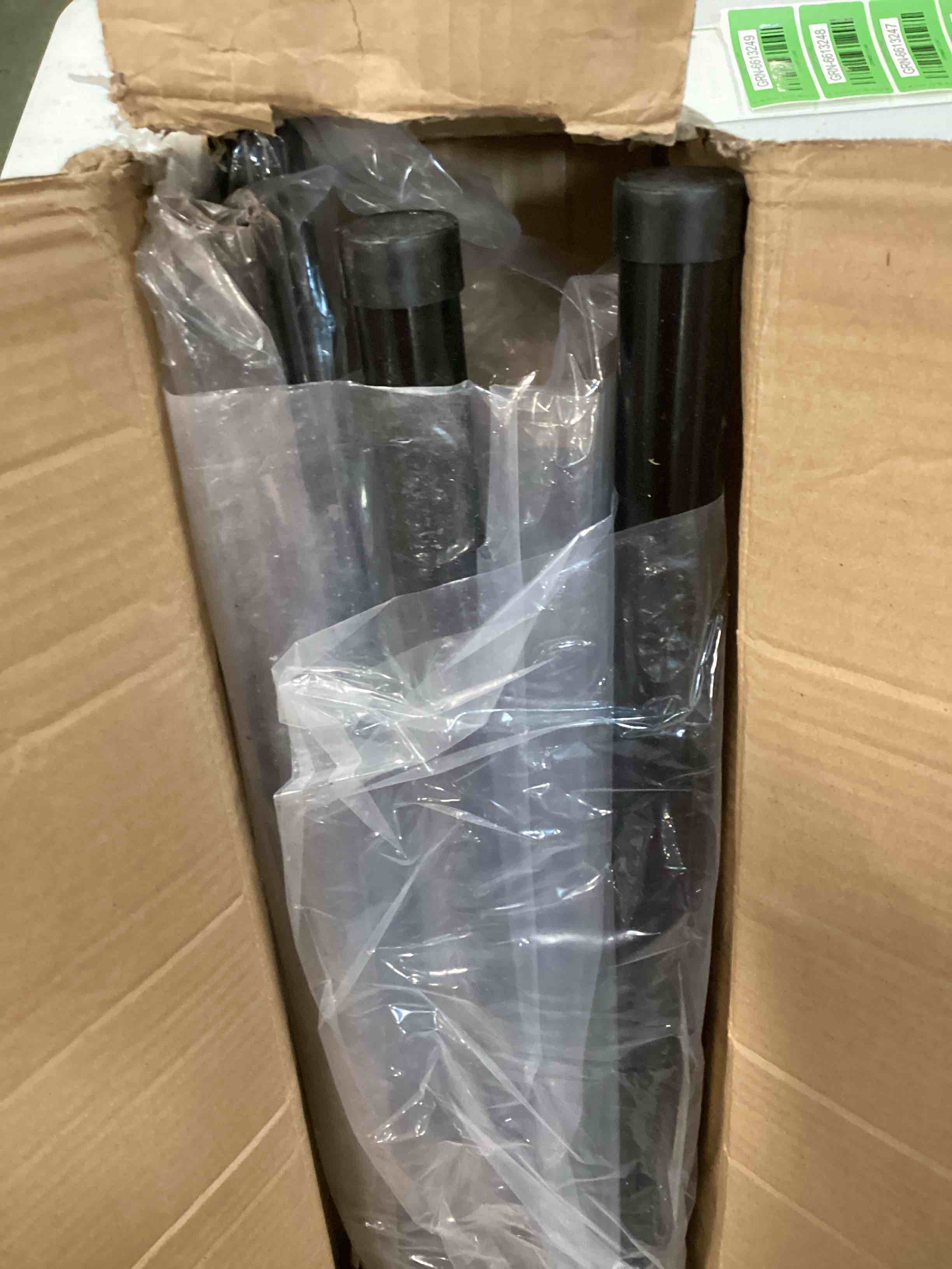 https://s3.amazonaws.com/lotting-images-prod/bidfta/GRN6613249_1715784473680.jpeg