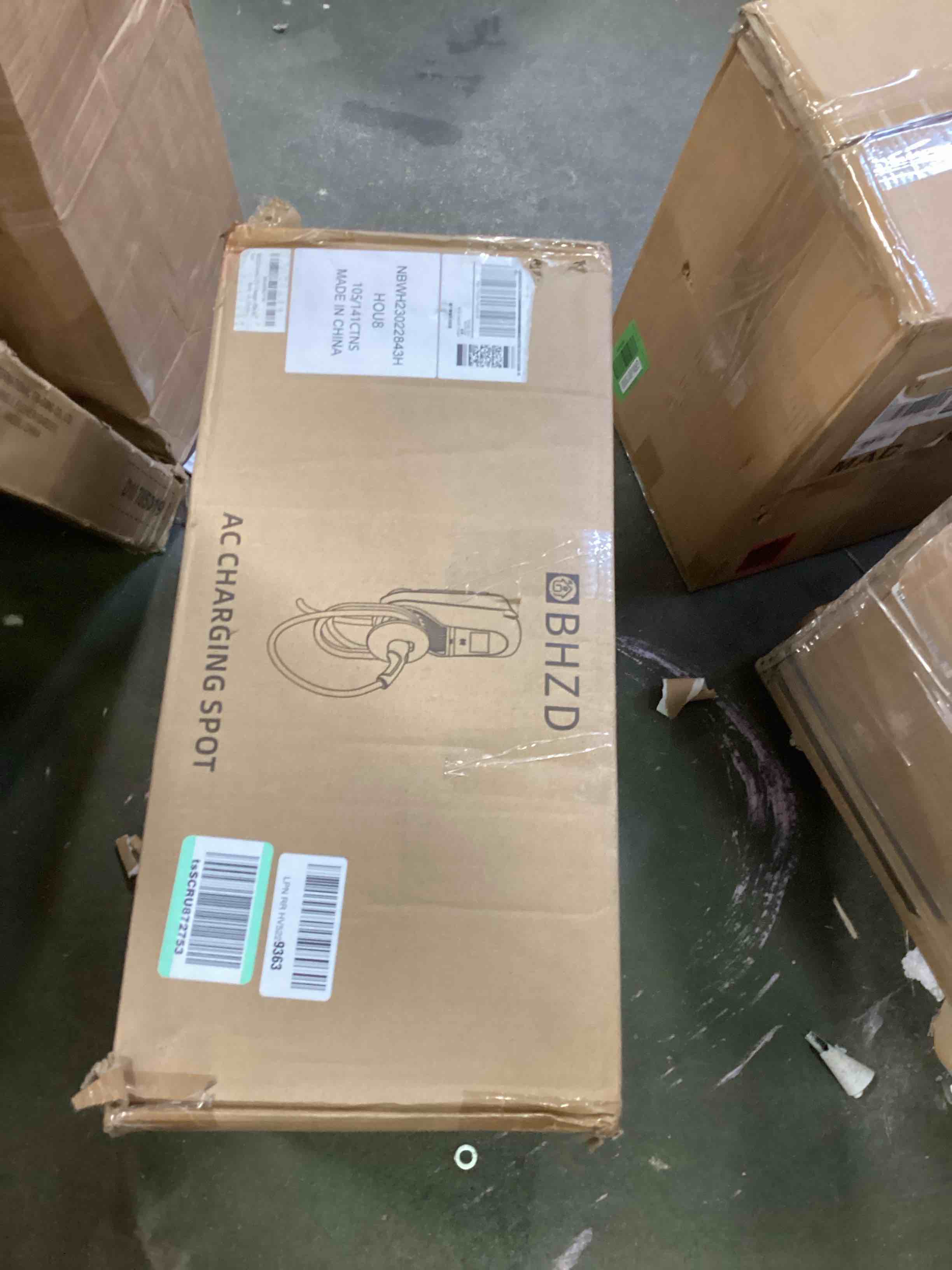 https://s3.amazonaws.com/lotting-images-prod/bidfta/GRN6613907_1716313005121.jpeg