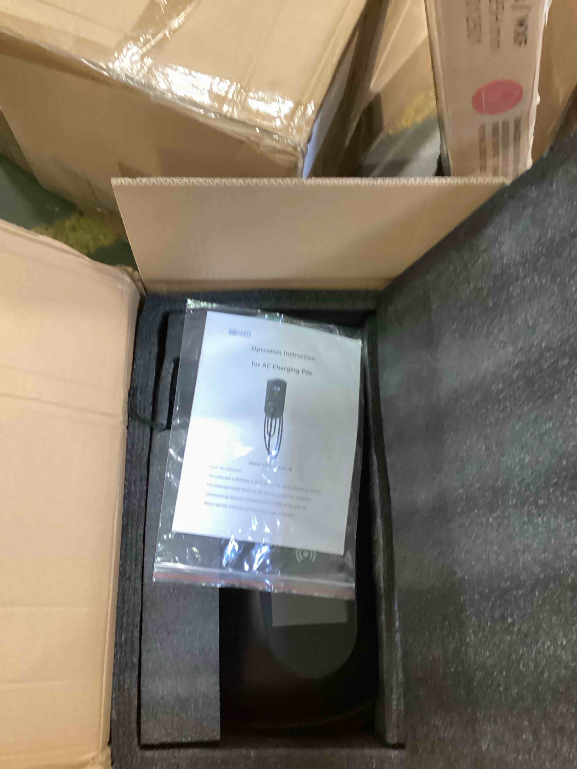 https://s3.amazonaws.com/lotting-images-prod/bidfta/GRN6613907_1716313043071.jpeg