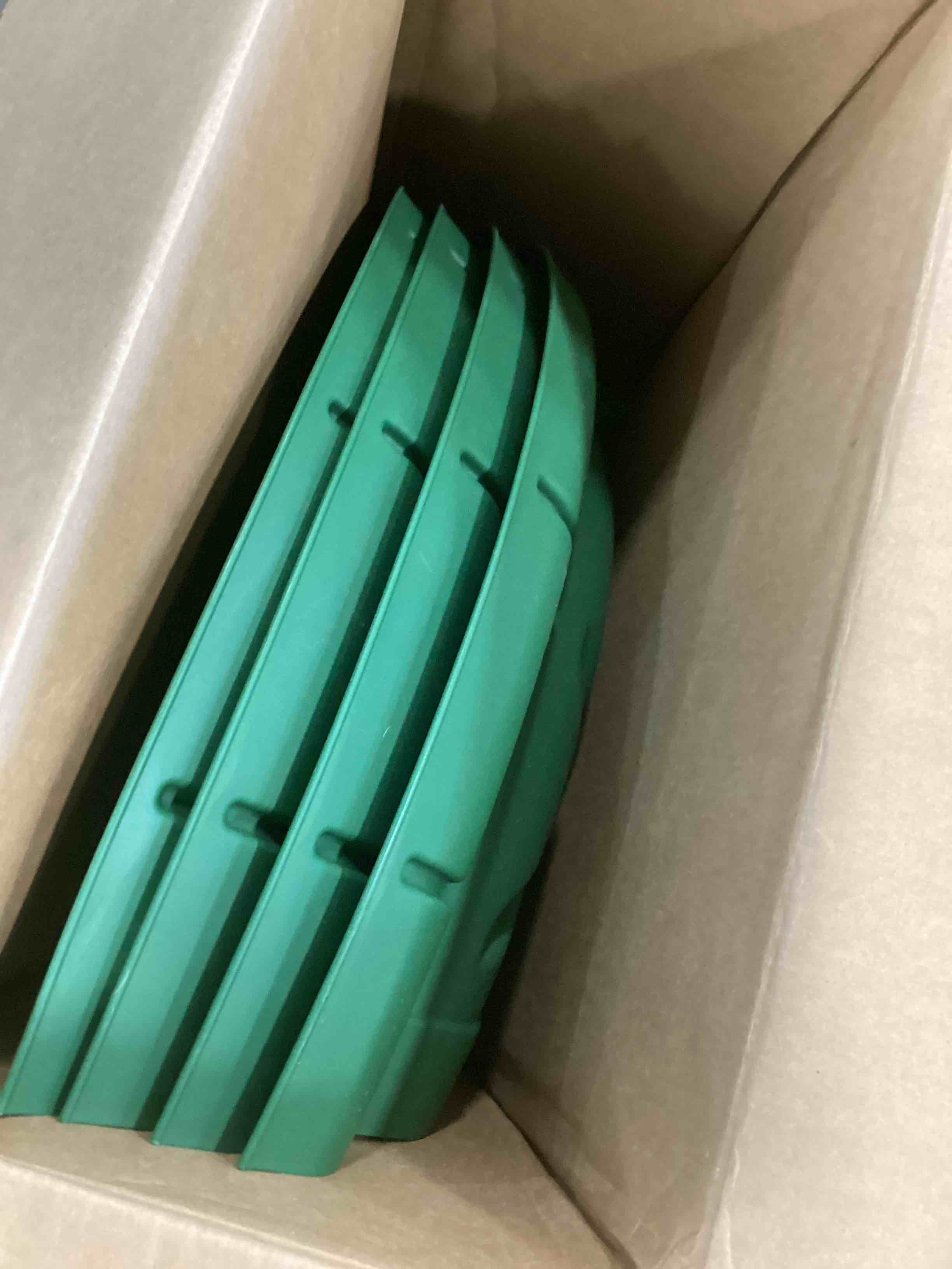 https://s3.amazonaws.com/lotting-images-prod/bidfta/GRN6614047_1715441663652.jpeg