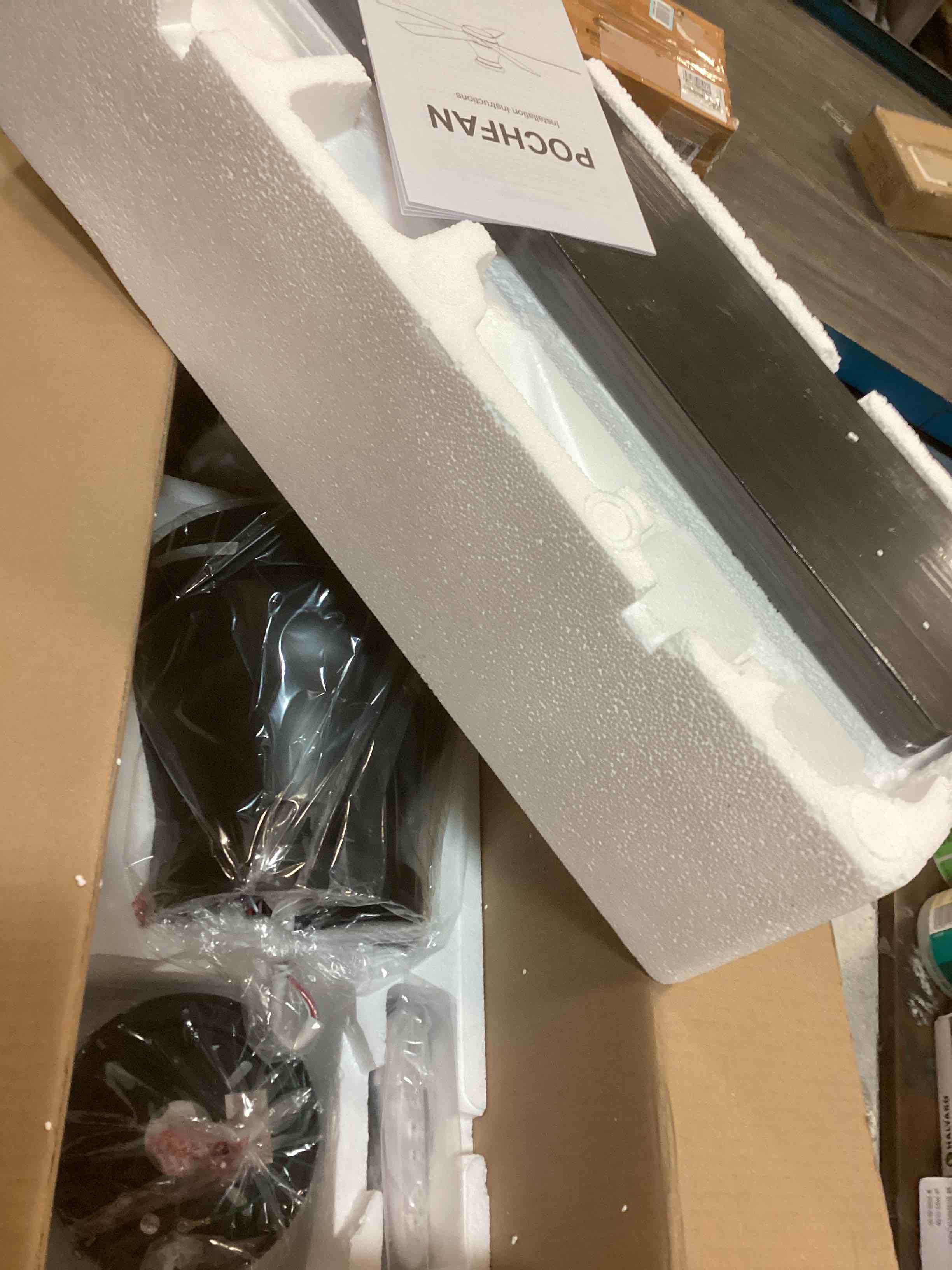 https://s3.amazonaws.com/lotting-images-prod/bidfta/GRN6614391_1715688663122.jpeg