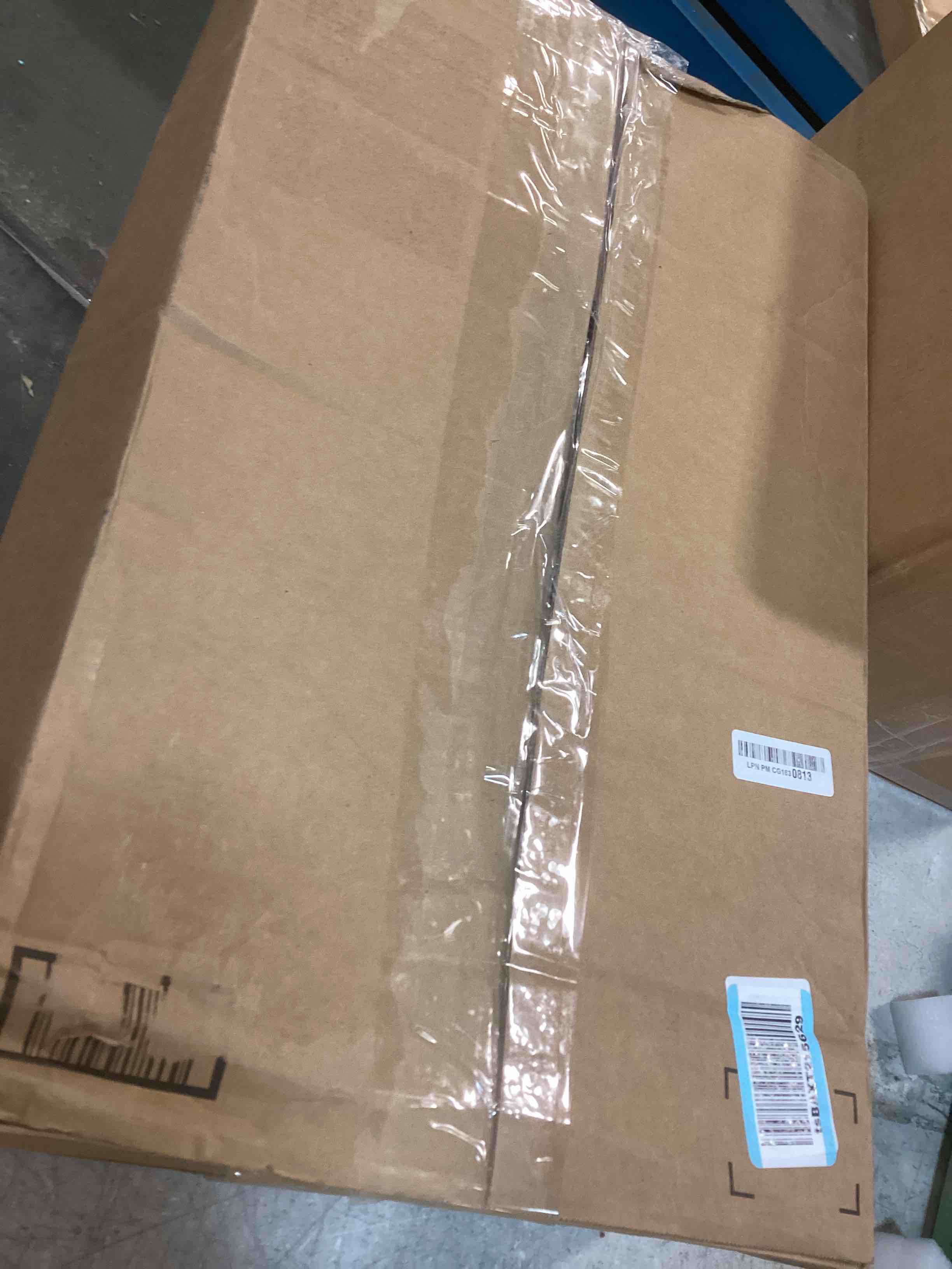 https://s3.amazonaws.com/lotting-images-prod/bidfta/GRN6614559_1715711034993.jpeg